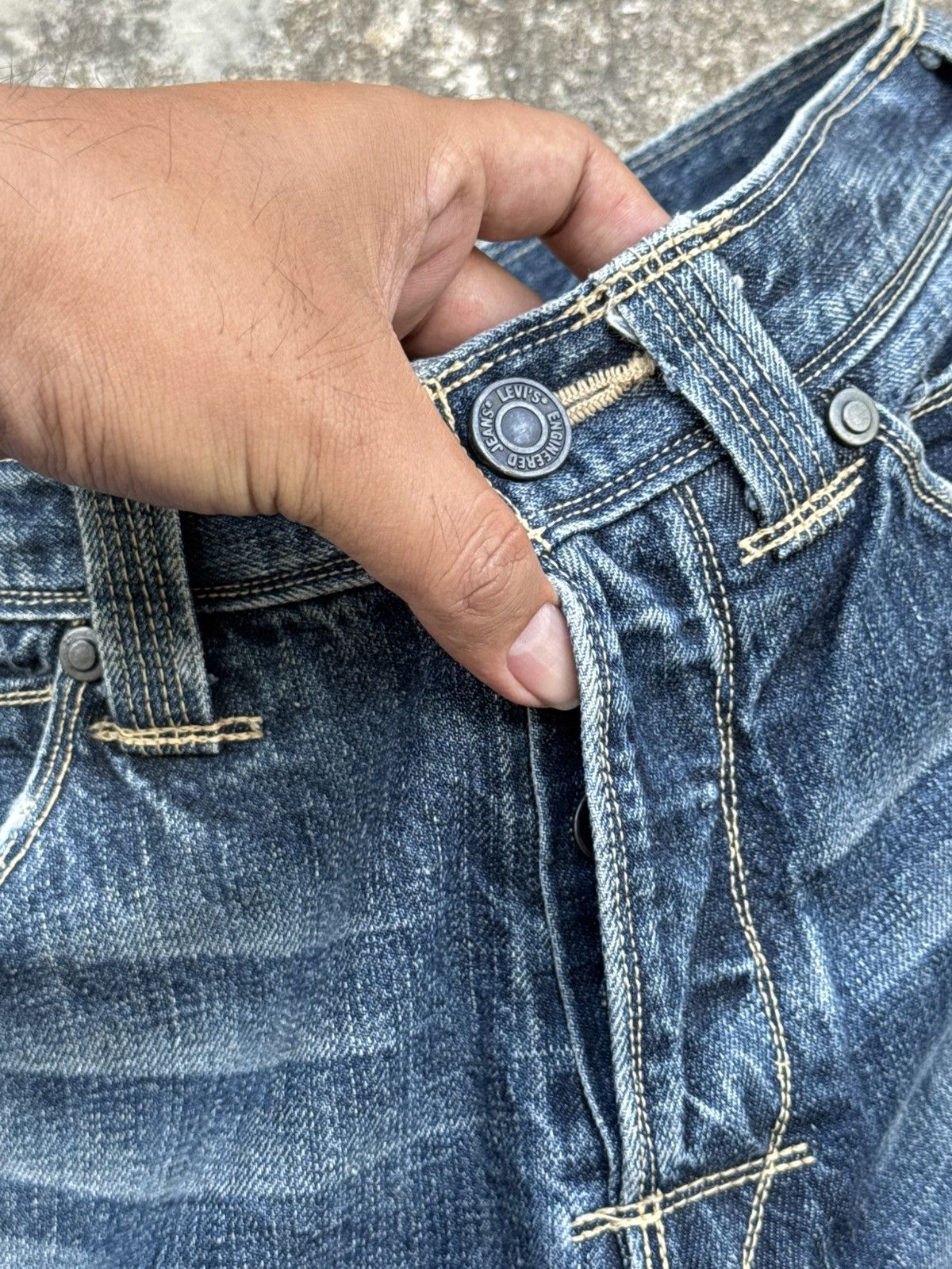 Levi's Levis Engineered Buckle Belt Jorts Jeans Styled Y2K Size US 29 - 12 Thumbnail