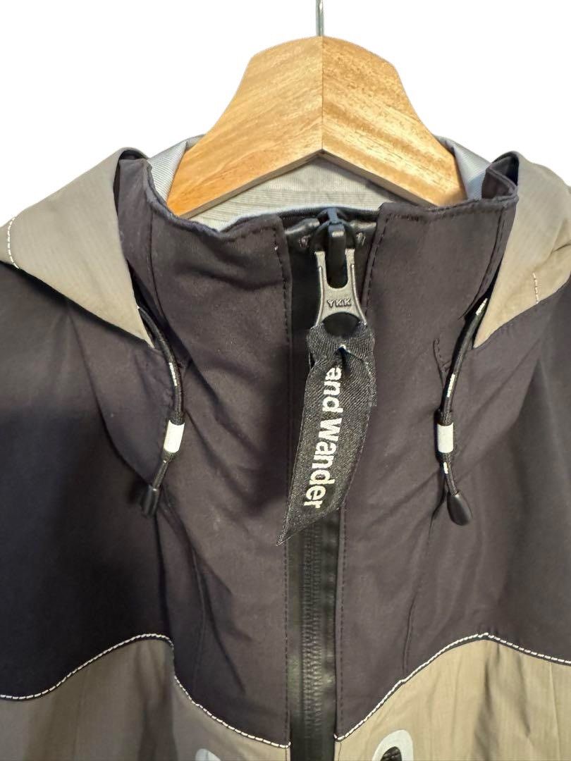 And Wander And Wander Event Rain Jacket Size US L / EU 52-54 / 3 - 7 Thumbnail