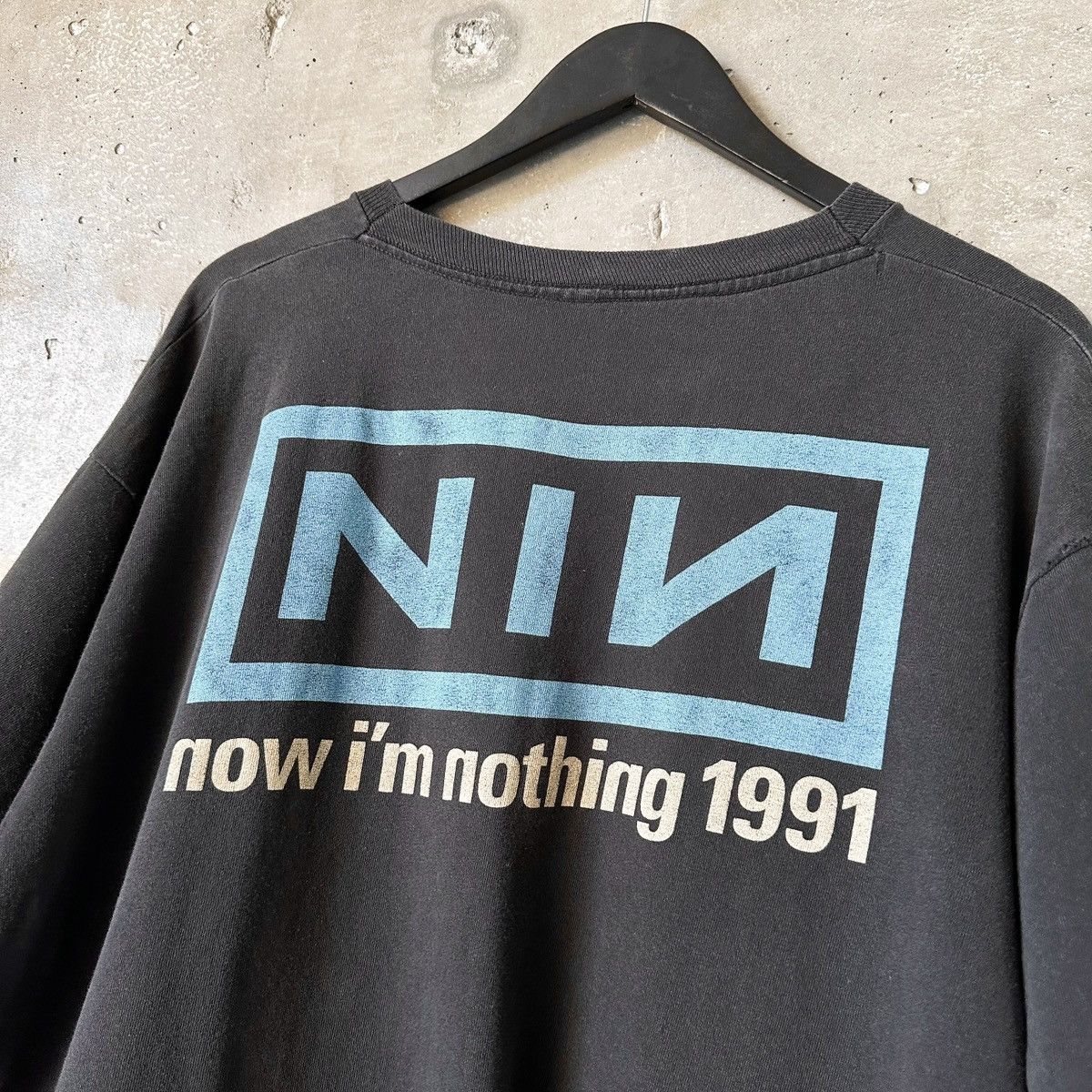 Band Tees 90s THRASHED NINE INCH NAILS “Now Im Nothing” T-Shirt Size US XL / EU 56 / 4 - 2 Thumbnail