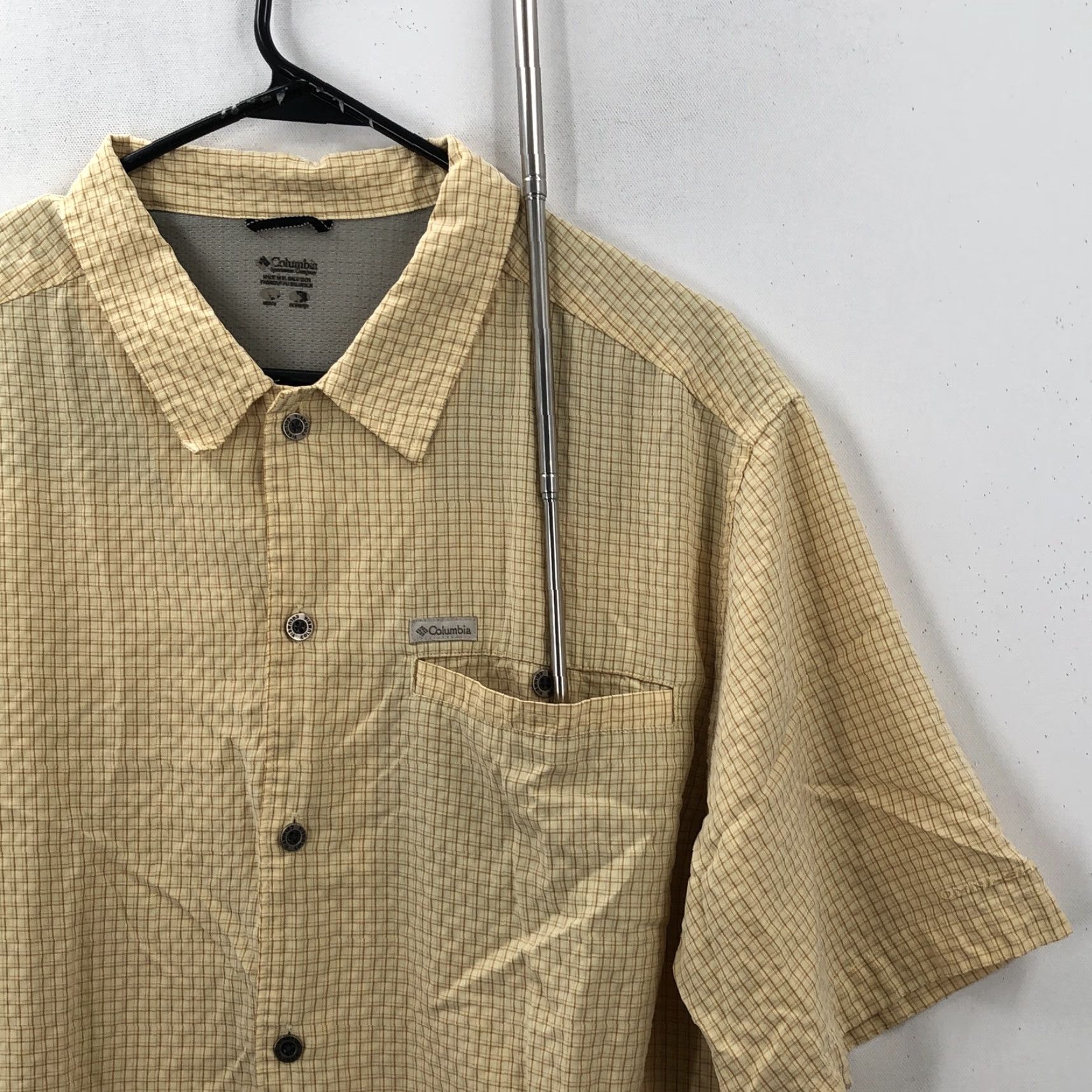 Vintage Columbia Mens Shirt Button Up Casual Short Sleeves Yellow Check Collared Size L Size US L / EU 52-54 / 3 - 4 Thumbnail