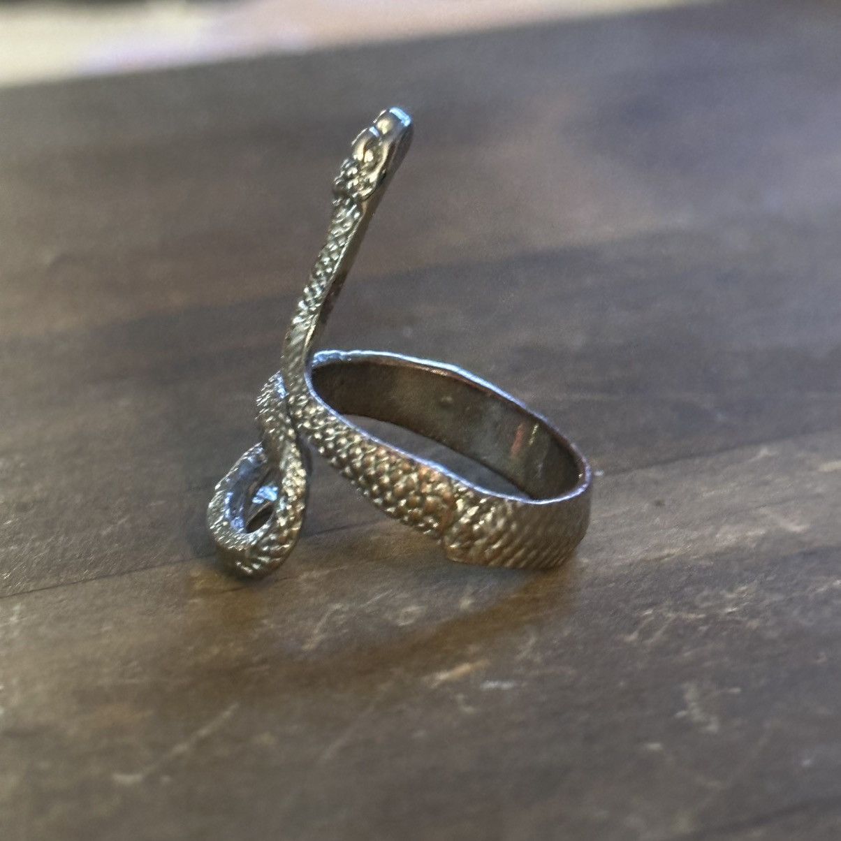 Vintage Vintage silver tone slithering snake ring Size ONE SIZE - 7 Thumbnail