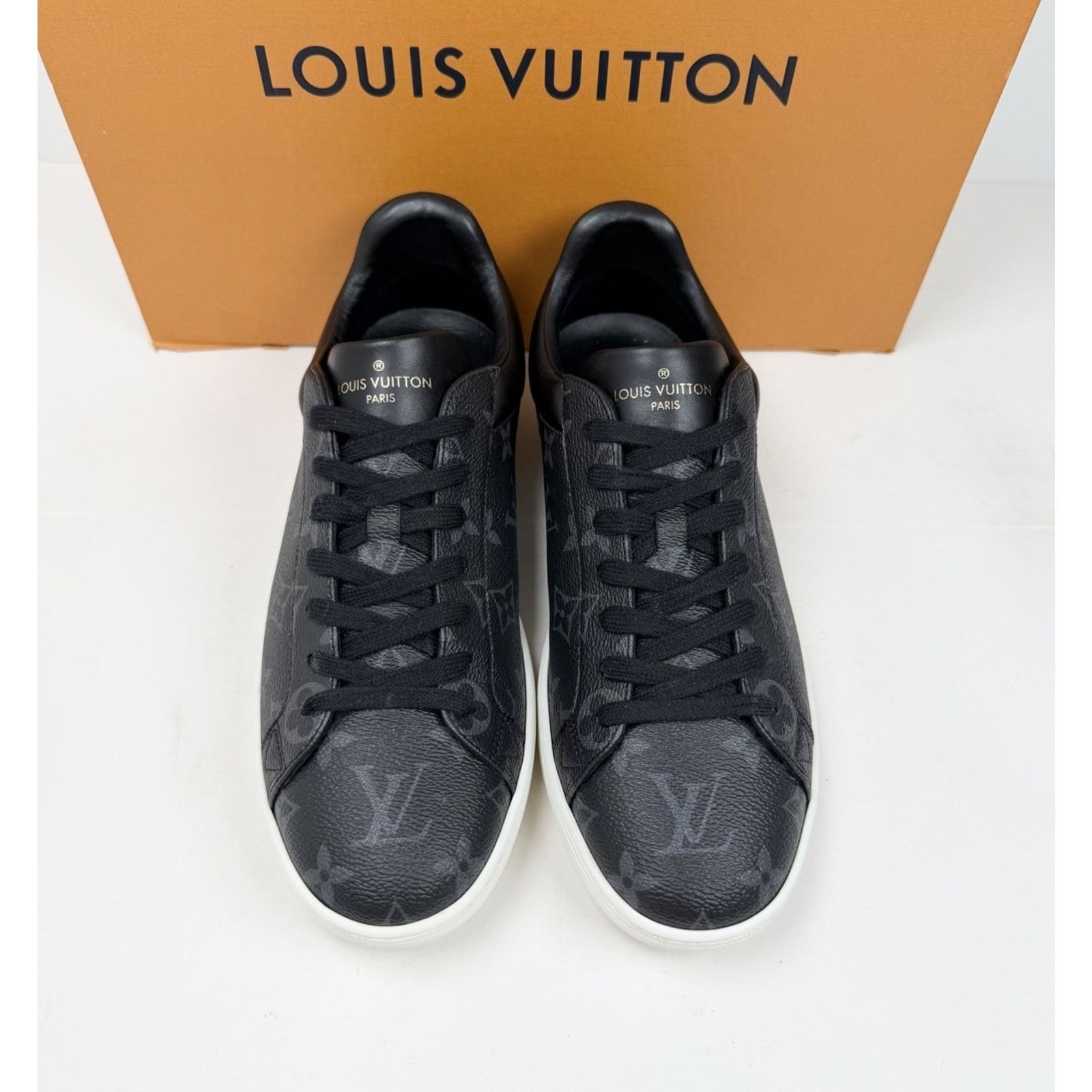 Louis Vuitton Size 7LV/8US - Louis Vuitton Luxembourg Monogram Sneakers Size US 8 / EU 41 - 3 Thumbnail
