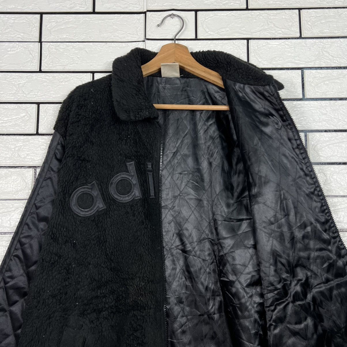 Adidas Vintage 90's ADIDAS Embroidery Big Logo Fleece #4056-C184 Size US S / EU 44-46 / 1 - 9 Thumbnail
