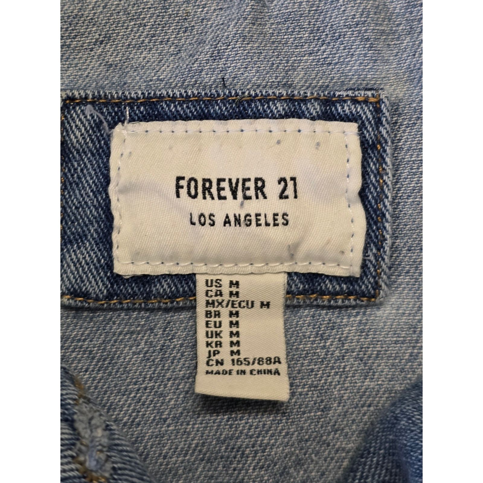 Forever 21 Forever 21 Los Angeles Distressed Denim Jacket Womens M Blue Size M / US 6-8 / IT 42-44 - 2 Thumbnail