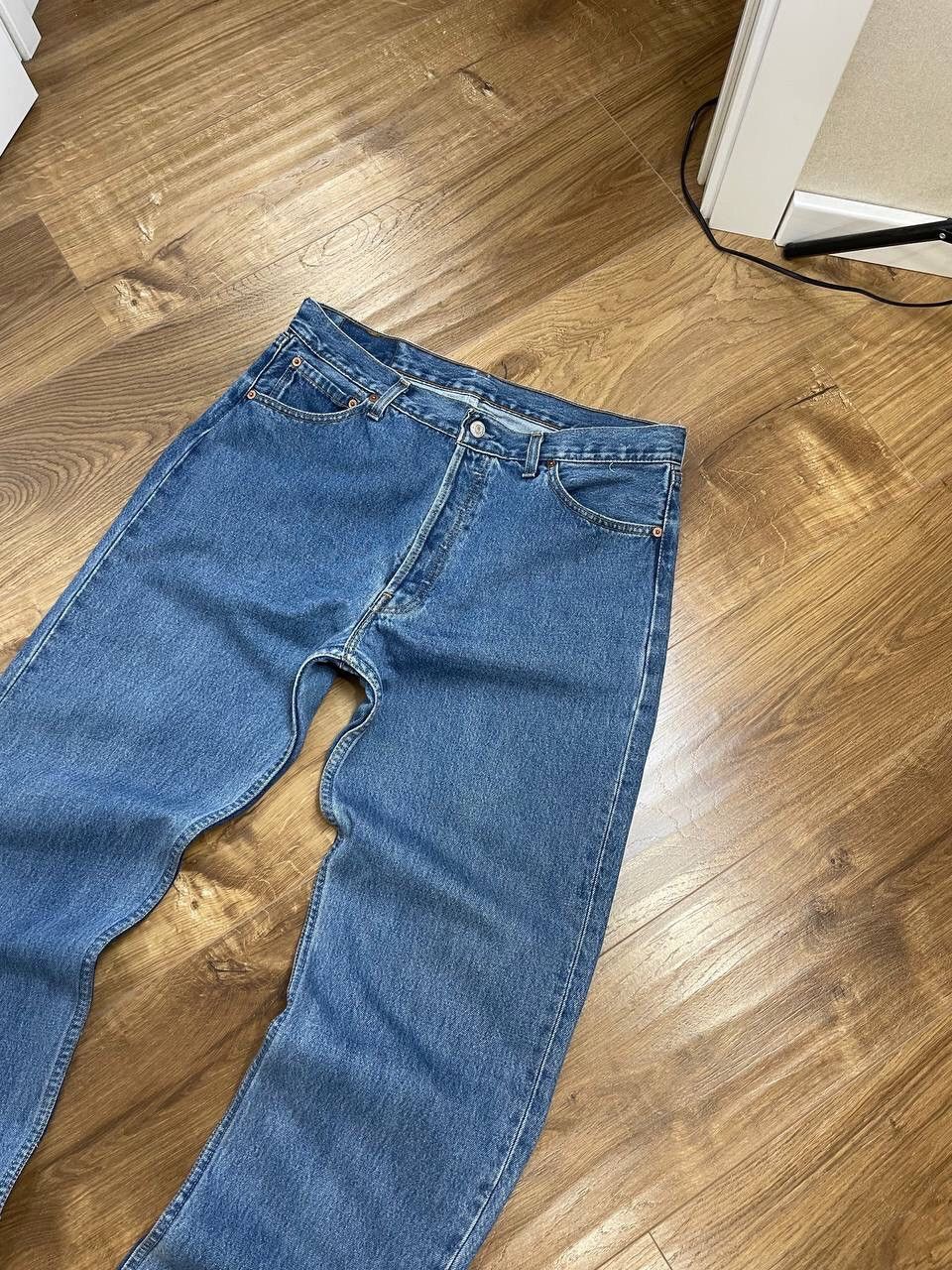 Levi's Vintage Levi’s 501 Red Tab Made in UK Blue Stonewashed Jeans Size US 36 / EU 52 - 5 Thumbnail
