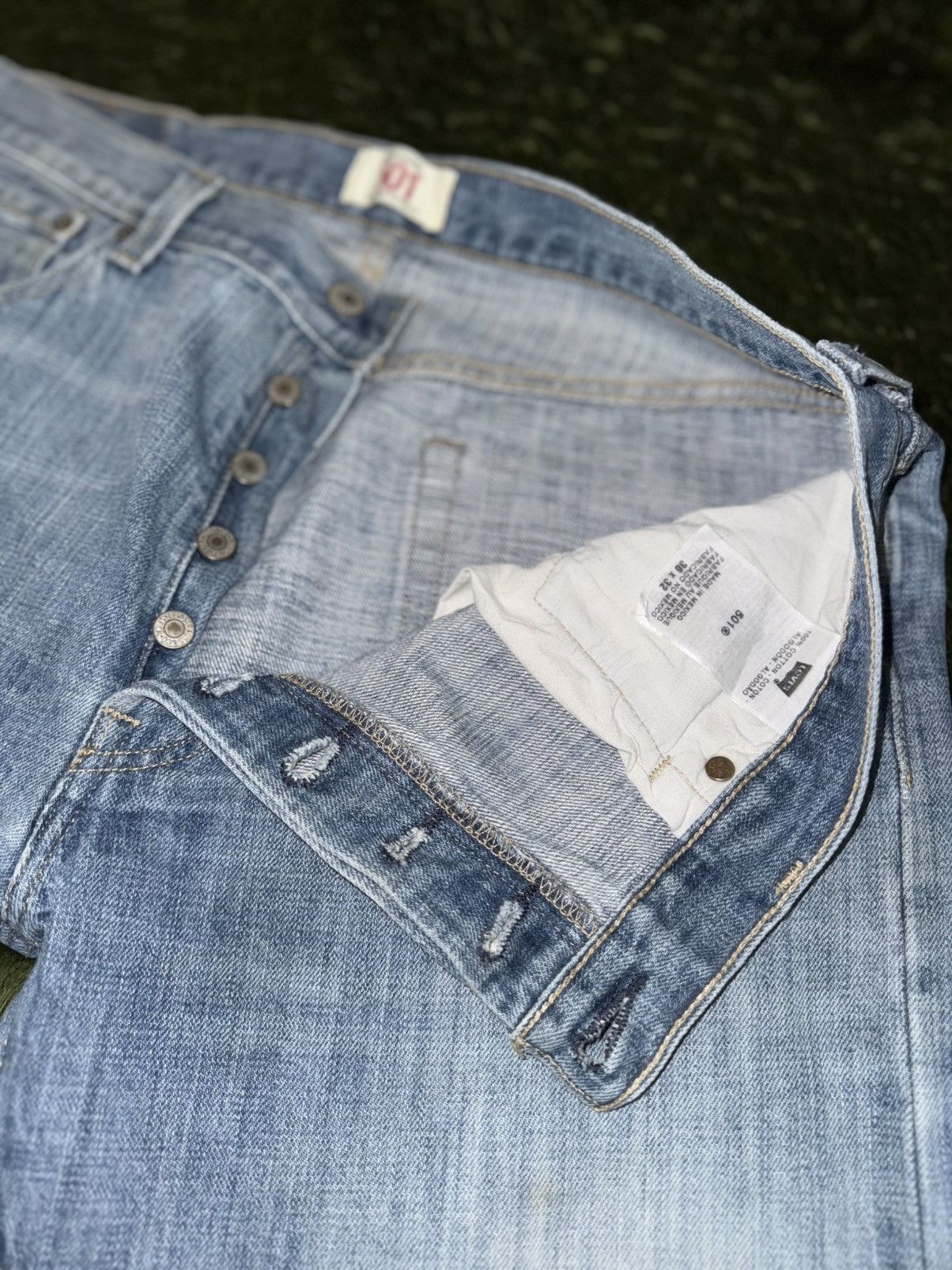 Levi's [W36/L32] Levi’s 501 USA Vintage Light Indigo Denim Size US 36 / EU 52 - 3 Thumbnail
