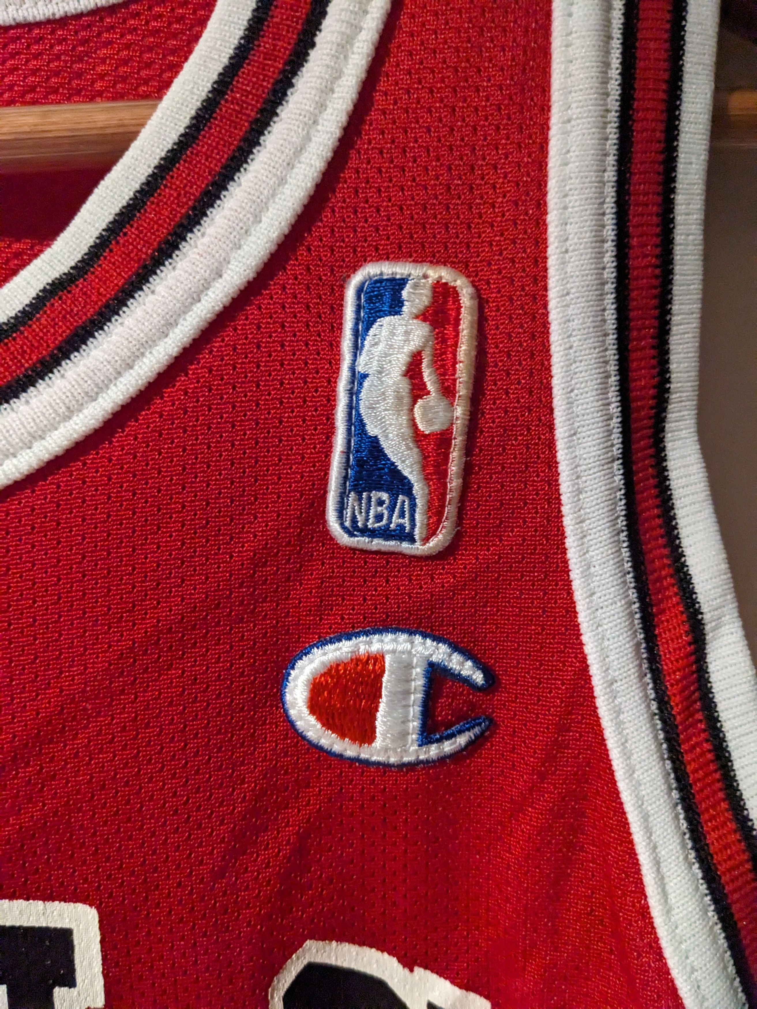 Champion × NBA × Vintage Vintage 90s Chicago Bulls Pippen YOUTH Basketball Jersey Size US M / EU 48-50 / 2 - 5 Thumbnail