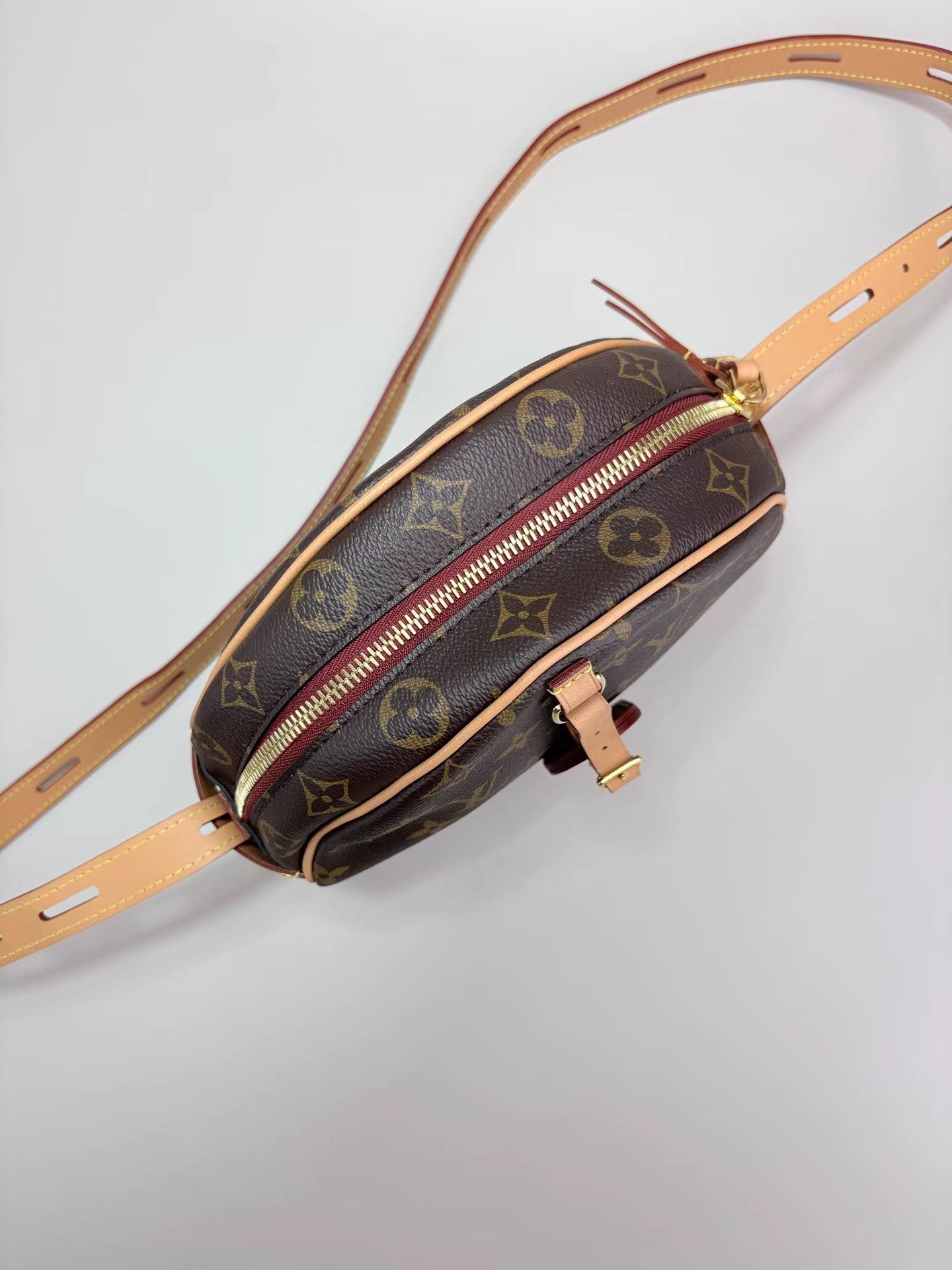 Louis Vuitton LOUIS VUITTON Monogram Round Shoulder Bag K1 Size ONE SIZE - 3 Thumbnail
