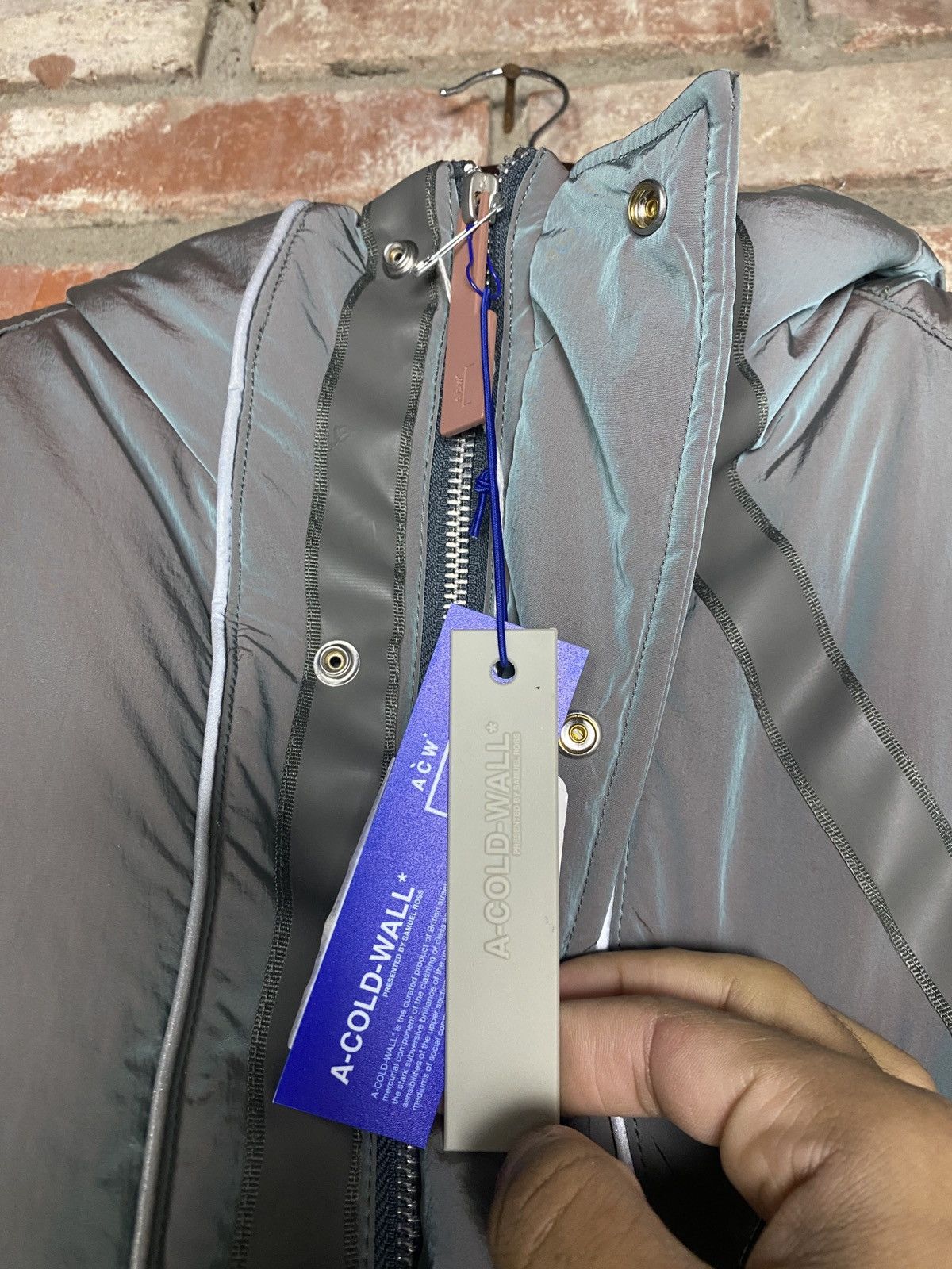 A-COLD-WALL* A Cold Wall Iridescent Blue Puffer Jacket Size US XL / EU 56 / 4 - 4 Thumbnail