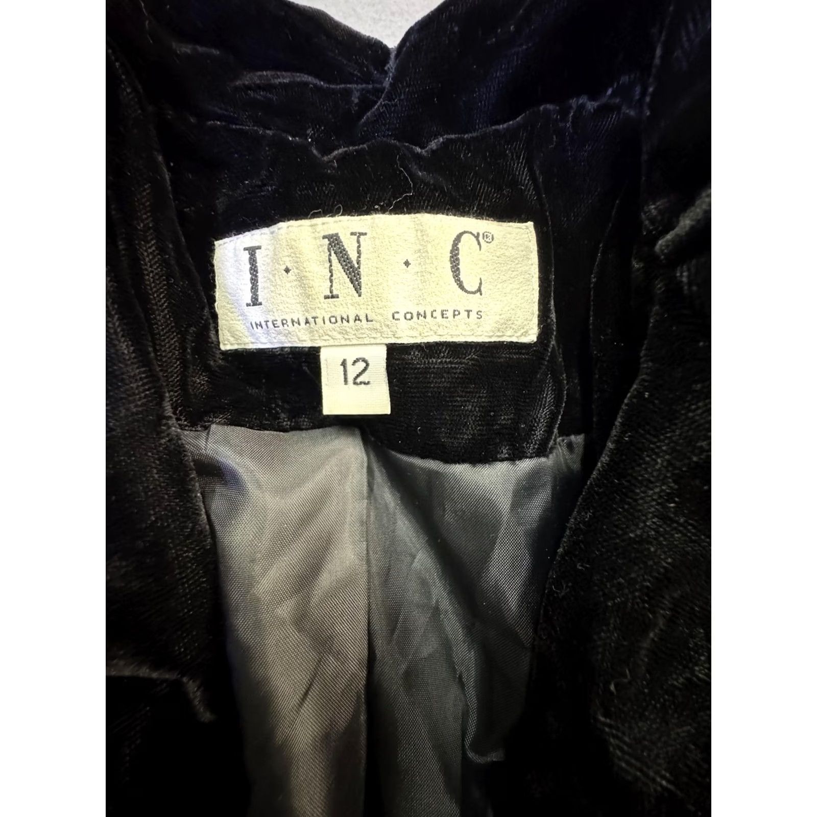 Vintage INC International Concepts Coat Womens 12 Black Velvet Button Front Lined Size XL / US 12-14 / IT 48-50 - 5 Thumbnail