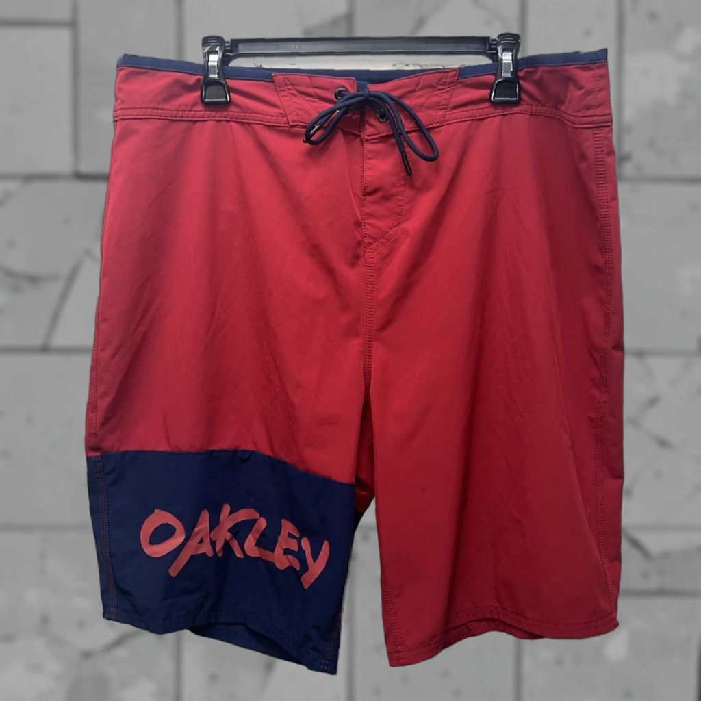 Oakley Oakley Performance Fit Red Swim Shorts Mens 36 Size US 36 / EU 52 - 1 Thumbnail