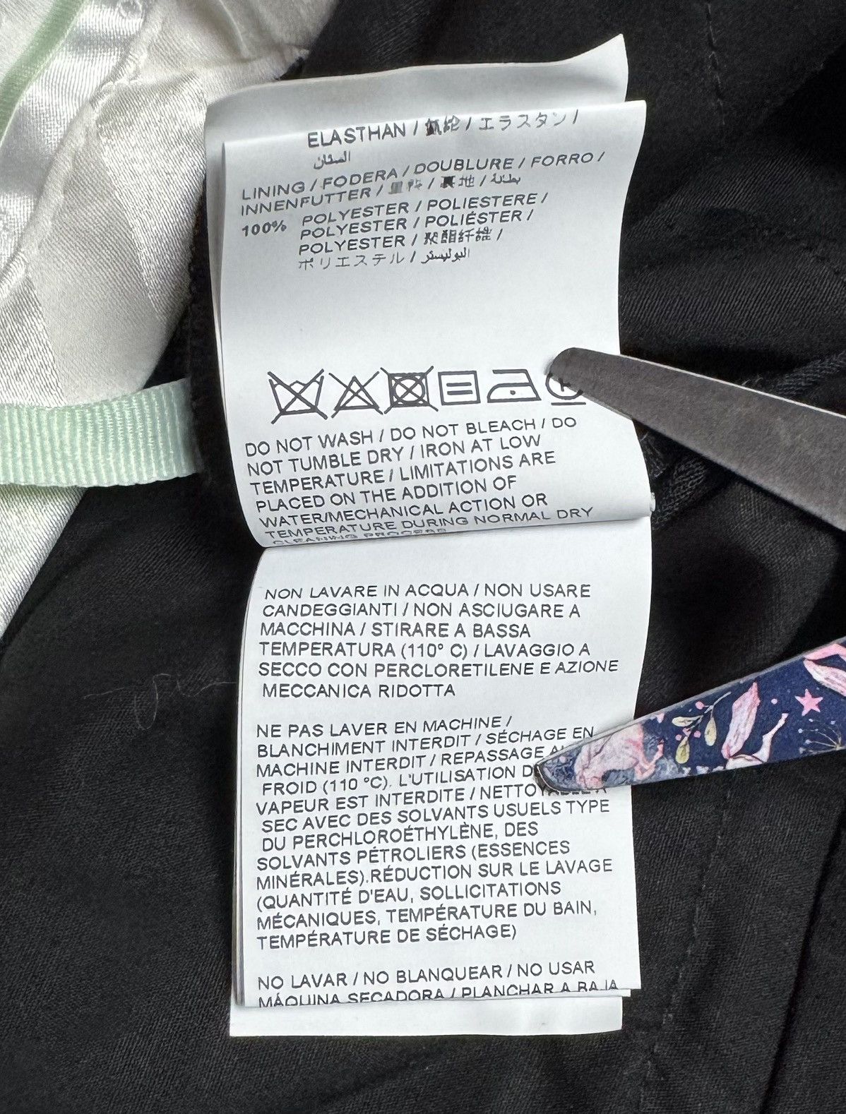 Off-White Off-White Women’s Viscose Acetate Shorts size 38 Size 26" / US 2 / IT 38 - 17 Thumbnail