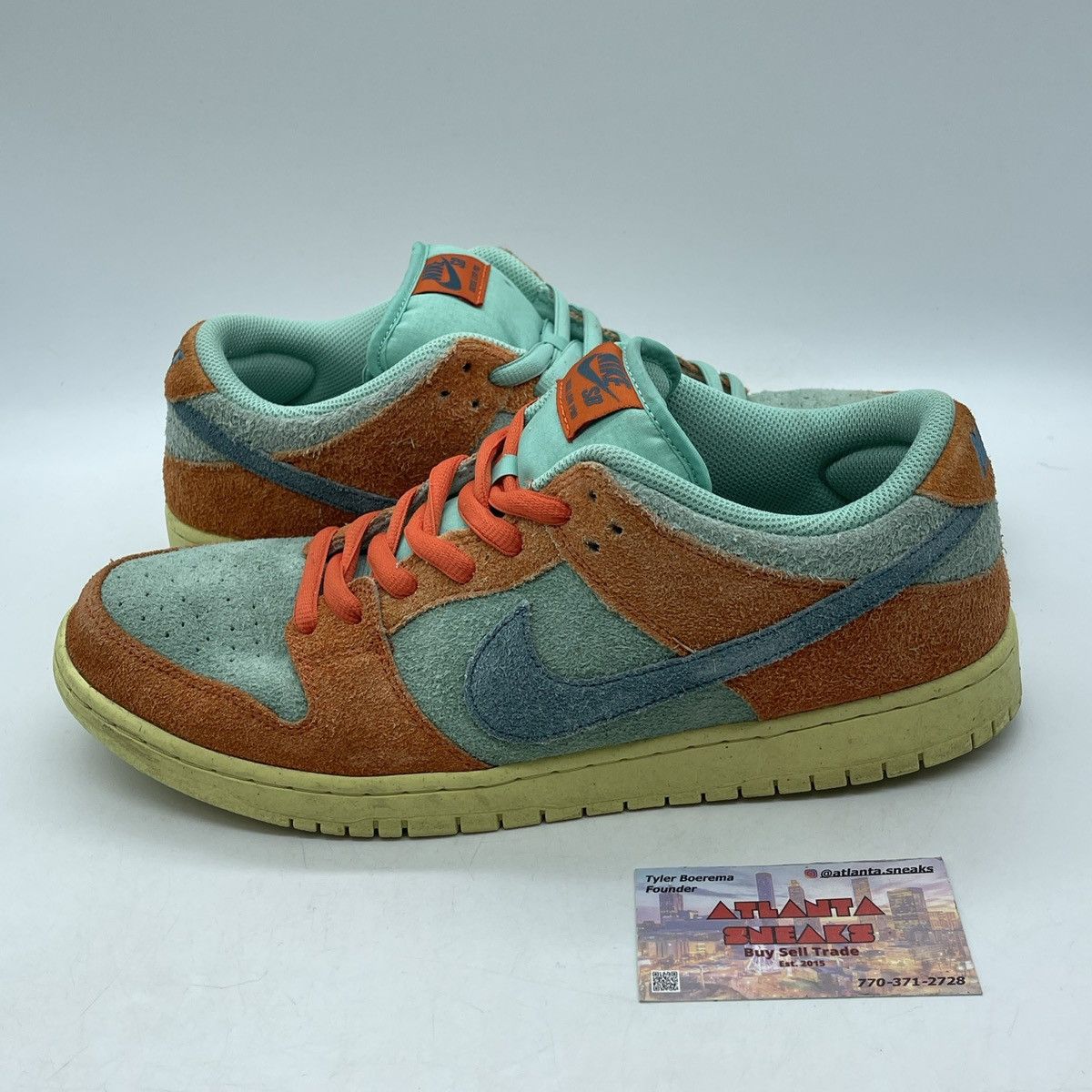 Nike Dunk low orange emerald rise Size US 12 / EU 45 - 1 Thumbnail