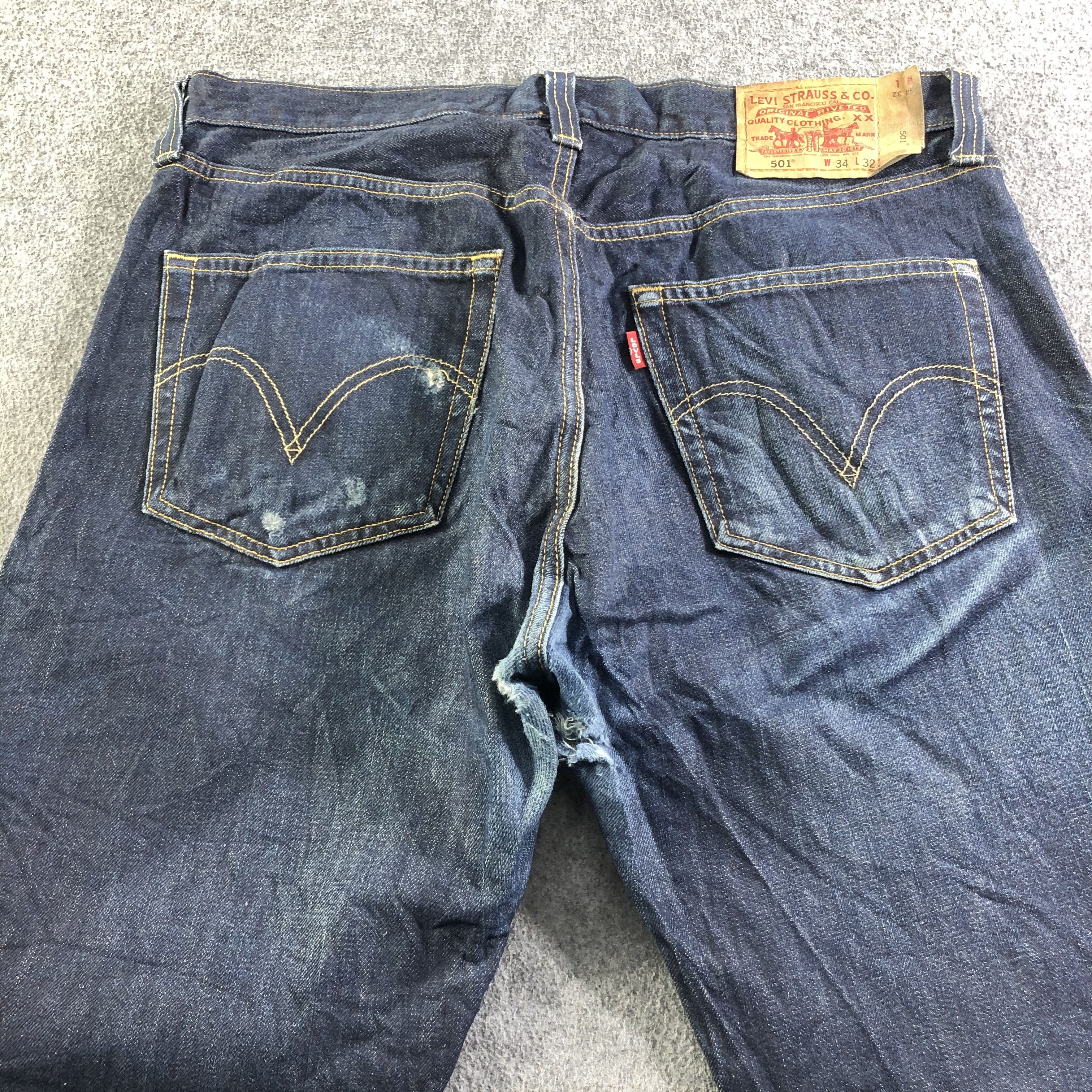 Levi's Vintage Blue Wash Levis 501 Jeans-J3986 Size US 36 / EU 52 - 4 Thumbnail