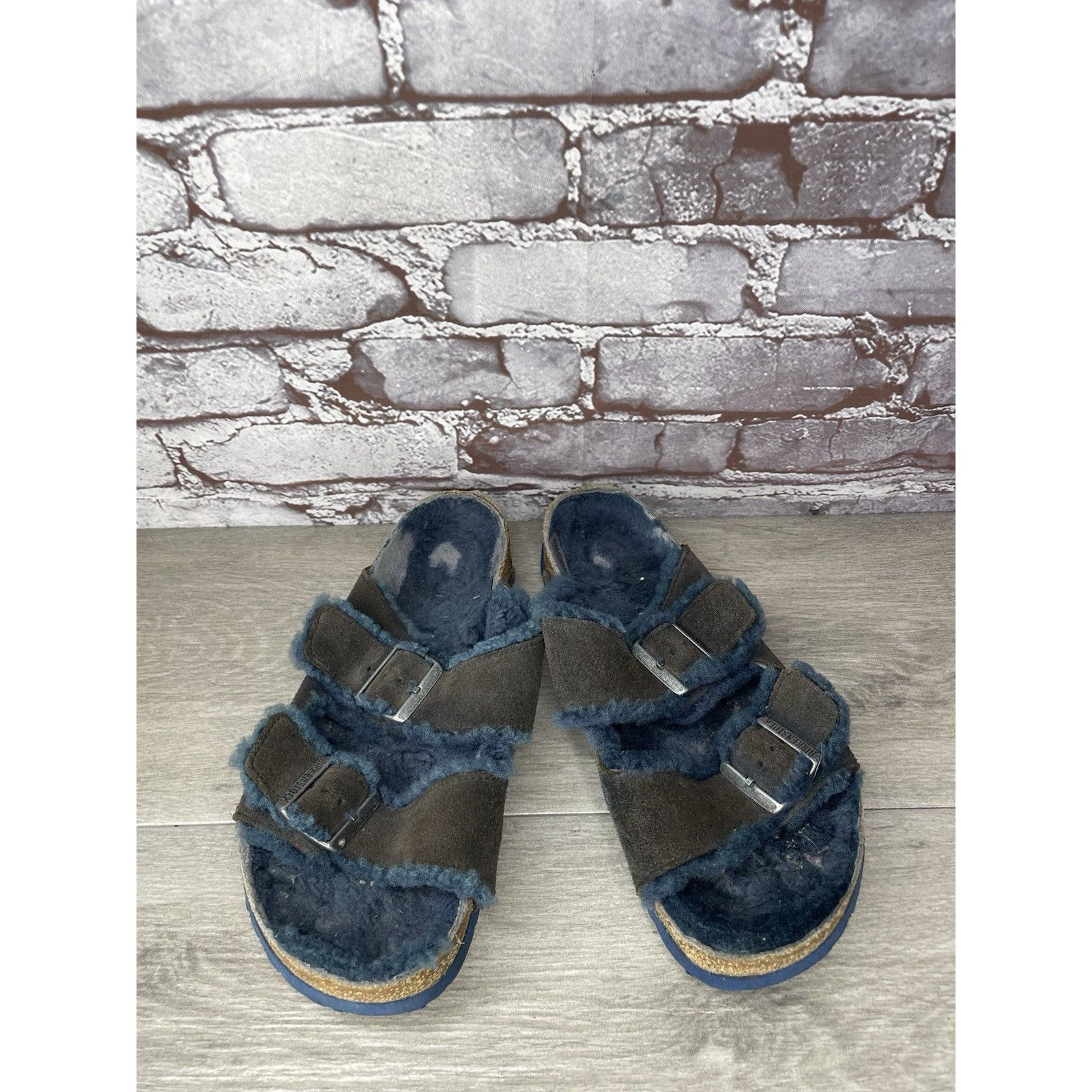 Birkenstock Birkenstock Arizona Fur Midnight Navy Strap Slides Sandals W Size US 10 / IT 40 - 16 Thumbnail