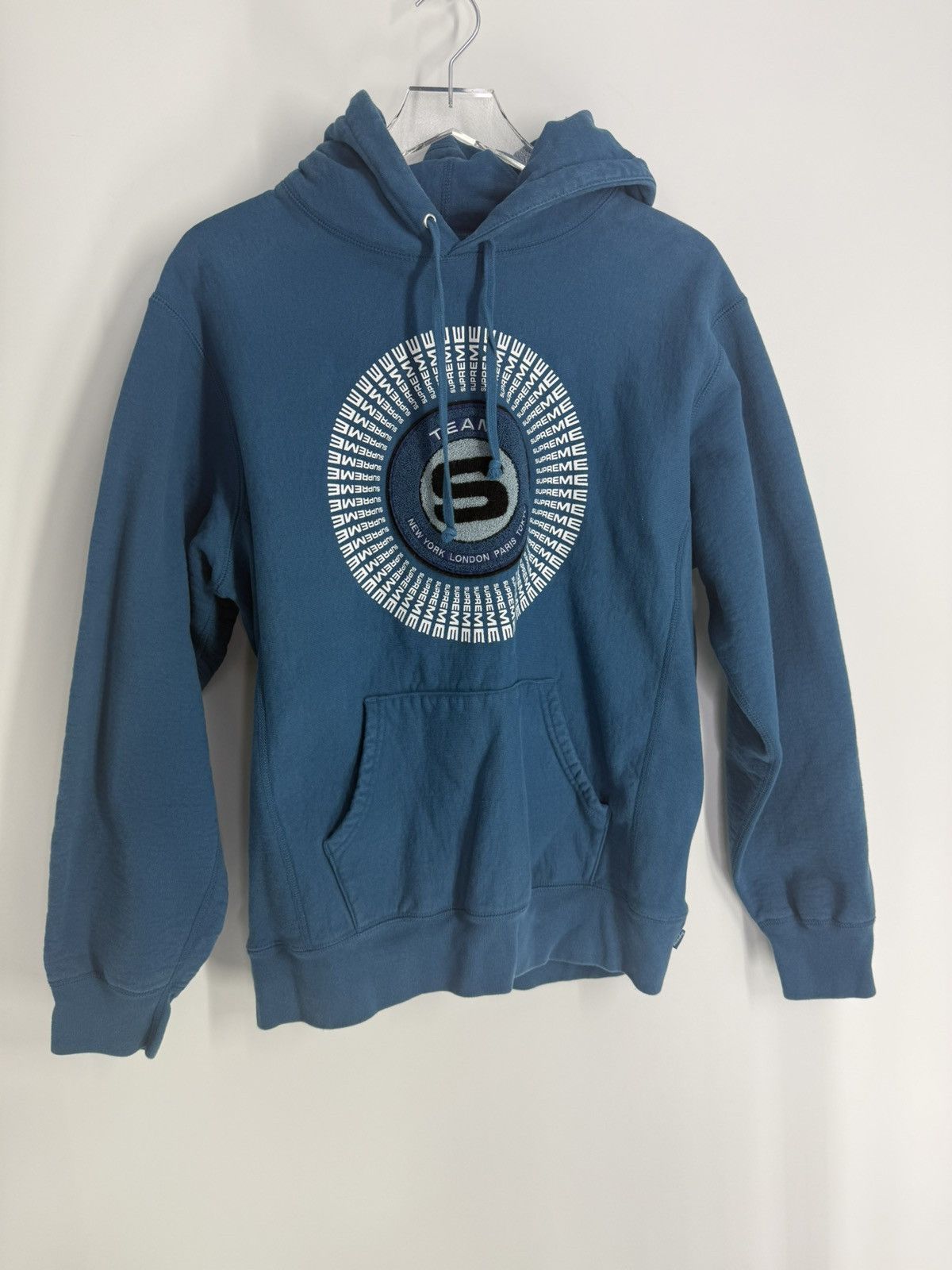 Supreme Supreme “Team S” Spiral Hooded Sweatshirt – Slate Blue Size US L / EU 52-54 / 3 - 1 Thumbnail