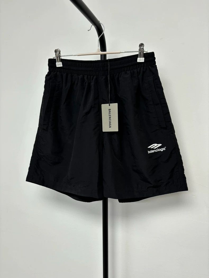 Balenciaga Balenciaga size M Ski Shorts Size US 28 / EU 44 - 1 Thumbnail
