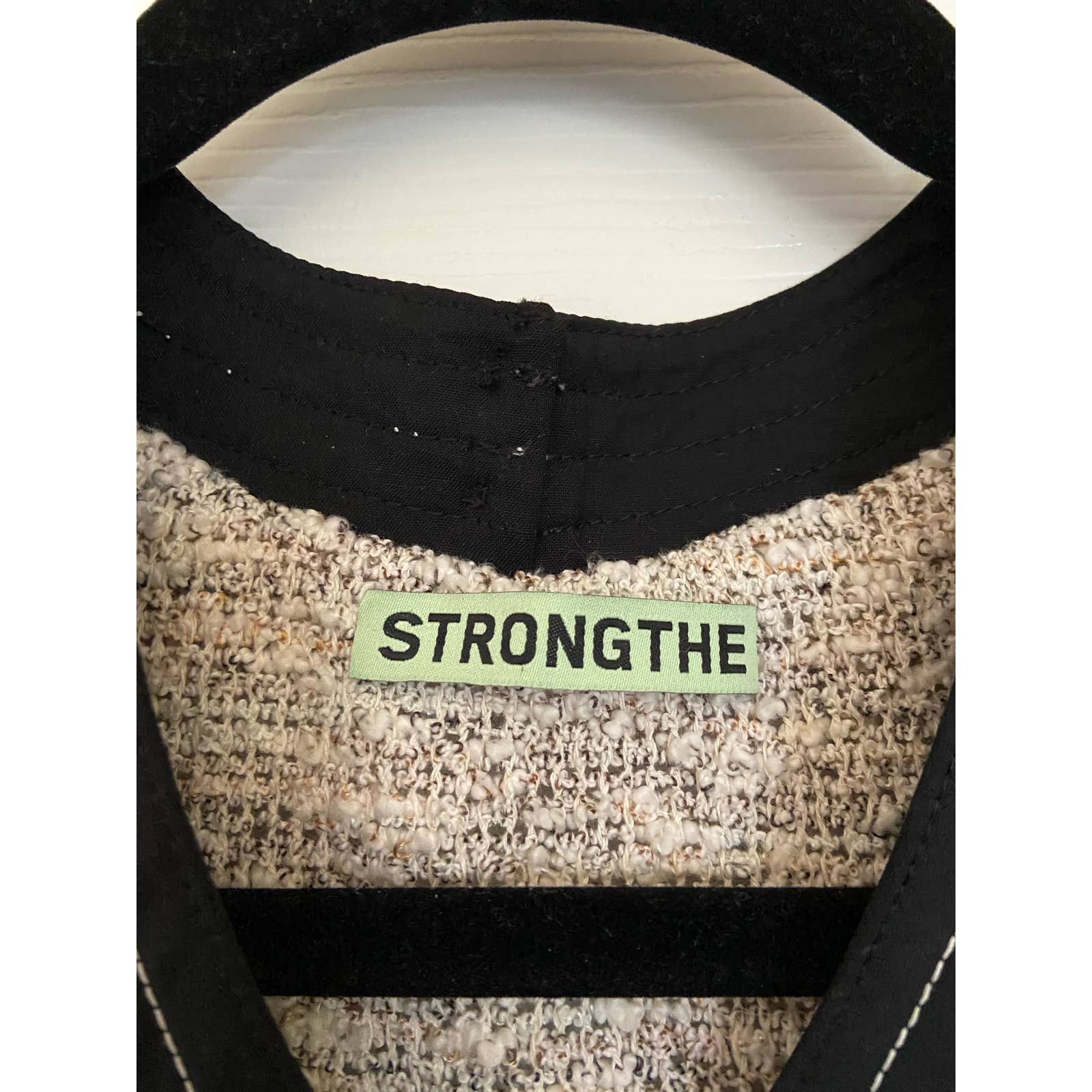 STRONGTHE STRONGTHE Boucle Vest Size US S / EU 44-46 / 1 - 3 Thumbnail