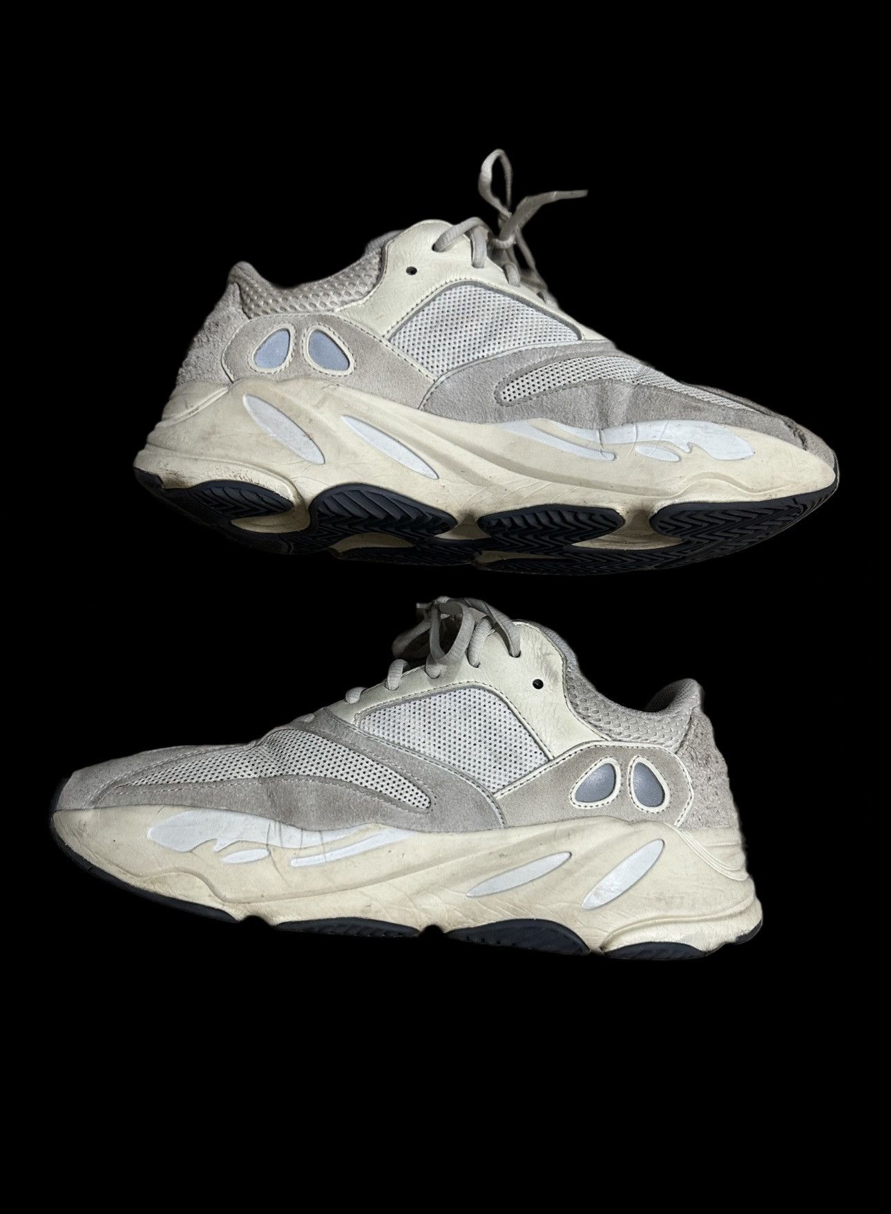 Adidas × Kanye West Yeezy 700 analog Size US 10.5 / EU 43-44 - 4 Thumbnail