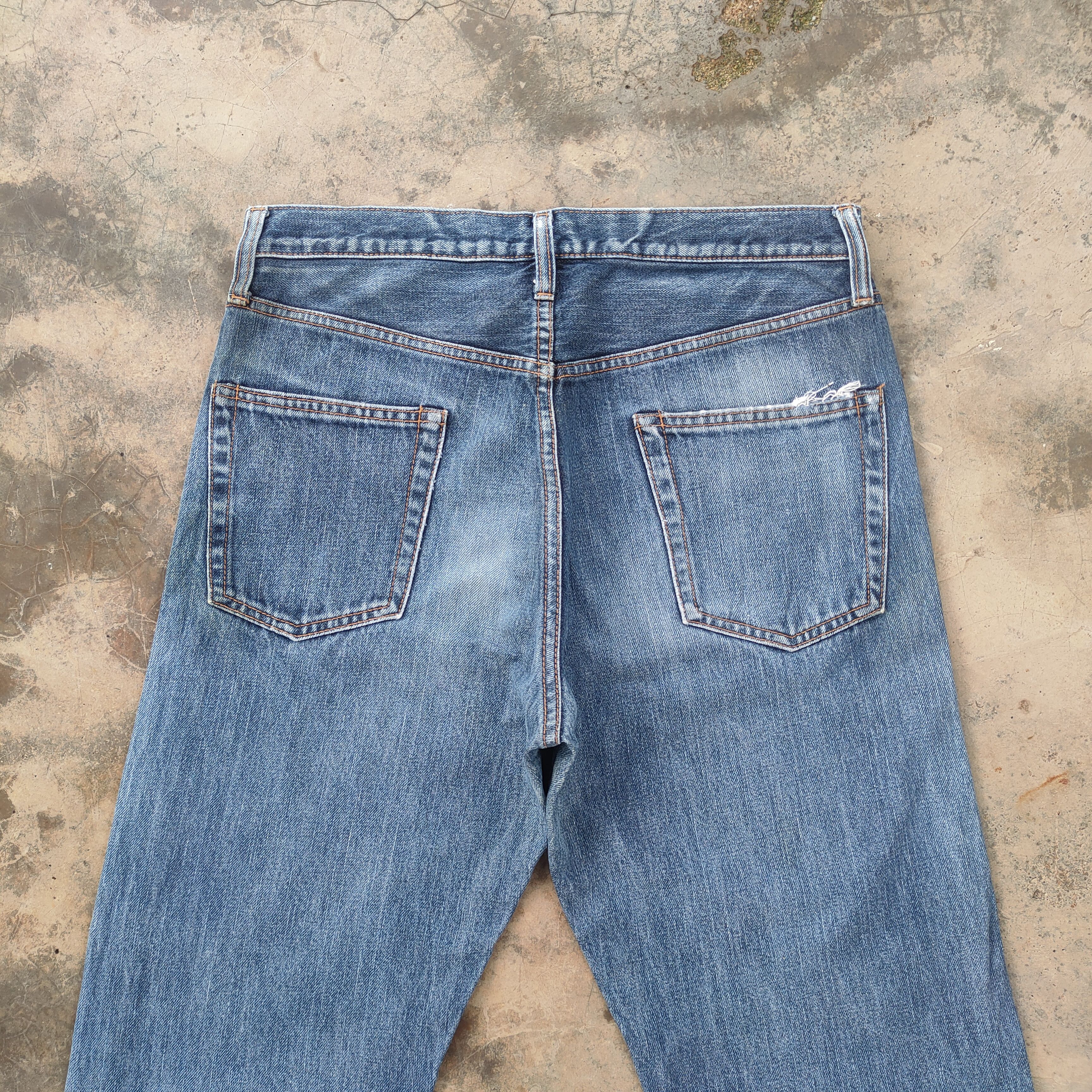 Japanese Brand VINTAGE JAPANESE FADED DISTRESSED JEANS DENIM PANTS Size US 30 / EU 46 - 12 Thumbnail