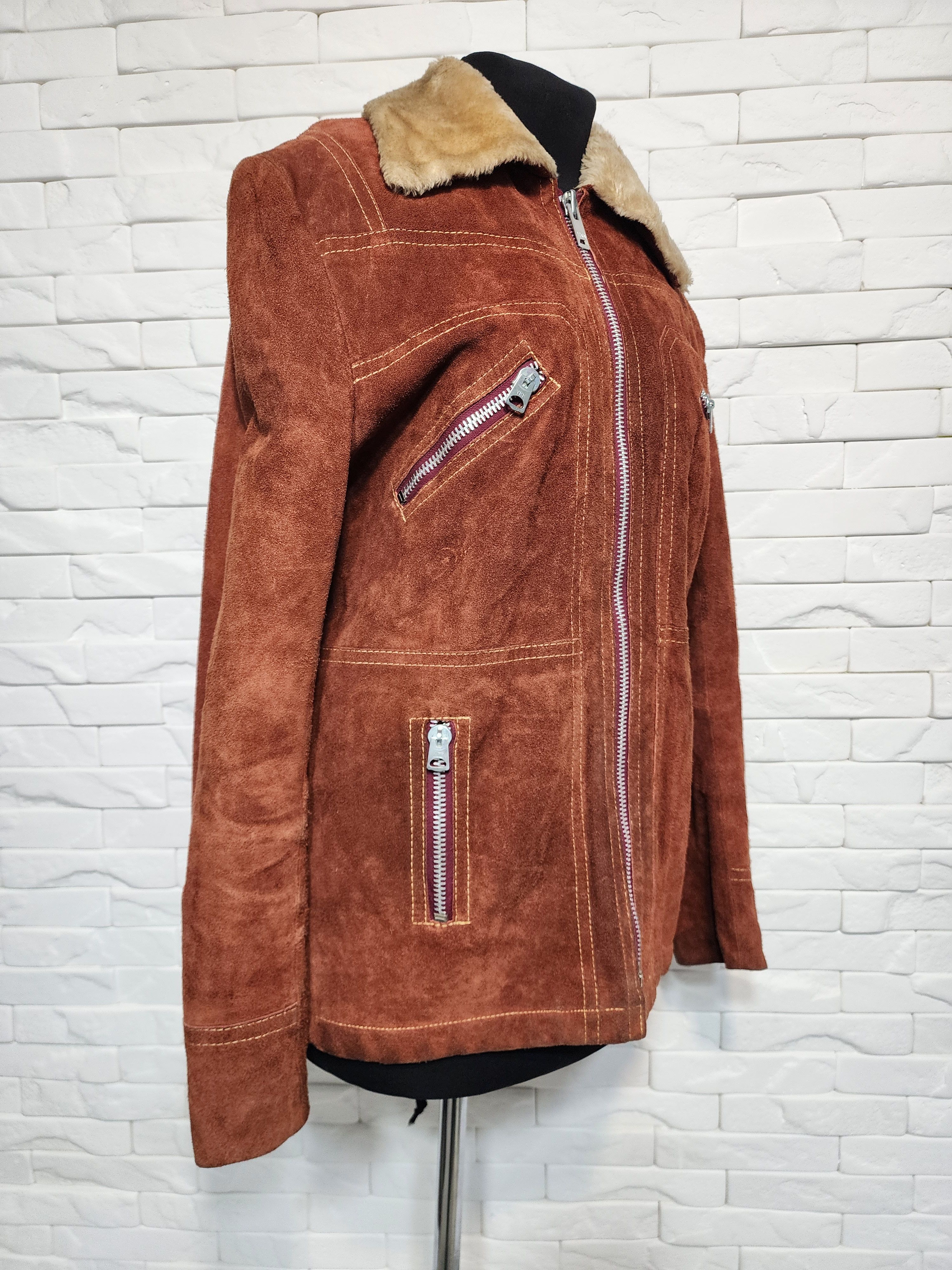 Genuine Leather Men's Suede Style Jacket: Faux Fur Insulation, Size US L / EU 52-54 / 3 - 3 Thumbnail