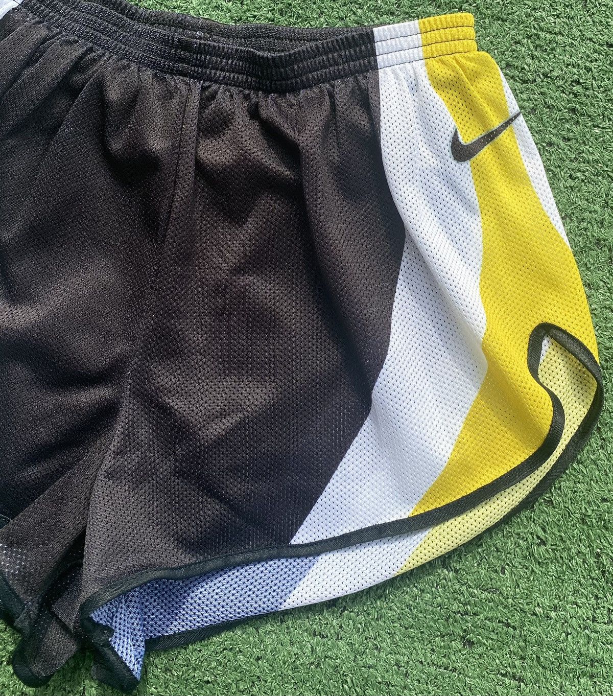 Nike Rare Vintage 90’s Nike Lined Running Sprinter Shorts Men’s S Size US 30 / EU 46 - 3 Thumbnail