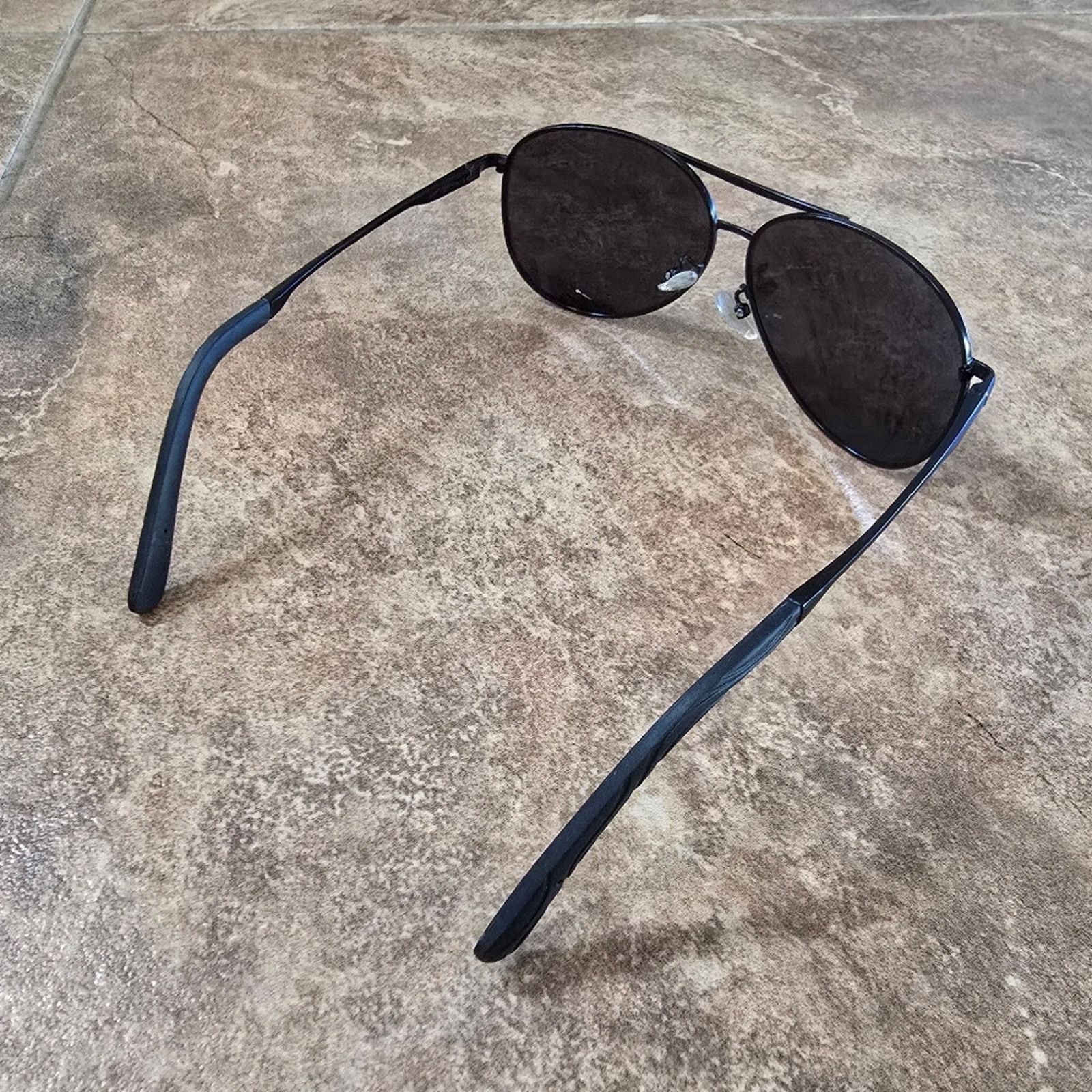 Other Black Classic Aviator Sunglasses Size ONE SIZE - 2 Thumbnail