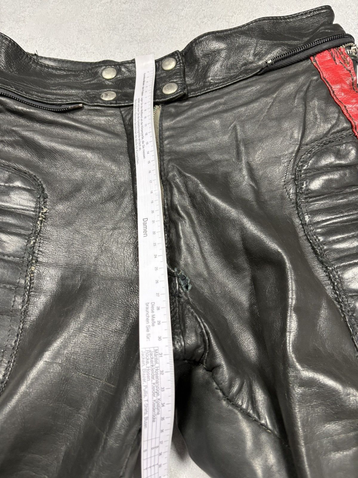 Belstaff Vintage 70s Belstaff Black Leather Motorcycle Suit Archive Size US S / EU 44-46 / 1 - 24 Thumbnail
