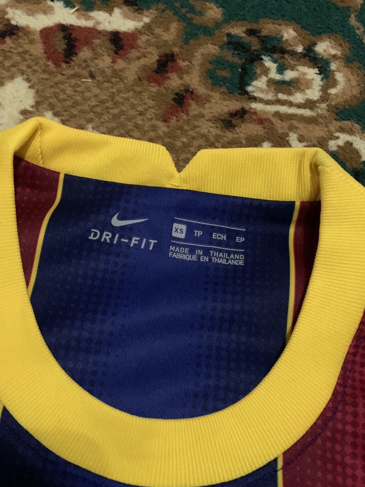 Nike Nike x Barcelona jersey Size US XS / EU 42 / 0 - 3 Thumbnail