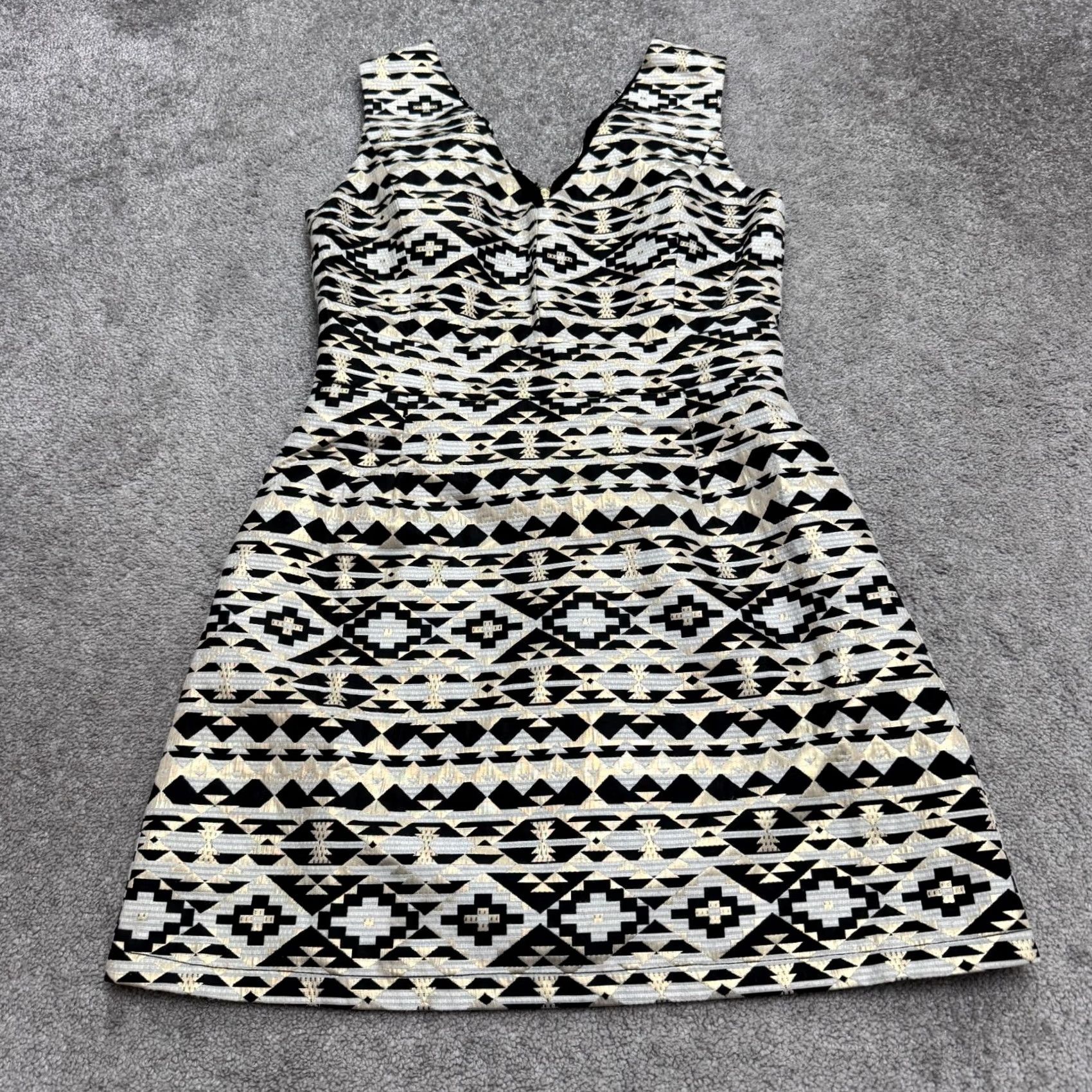 Vintage VINTAGE not FRNCH Paris Geometric Aztec Mini Shift Dress Womens Large Gold Black Sleeveless Size L / US 10 / IT 46 - 2 Thumbnail