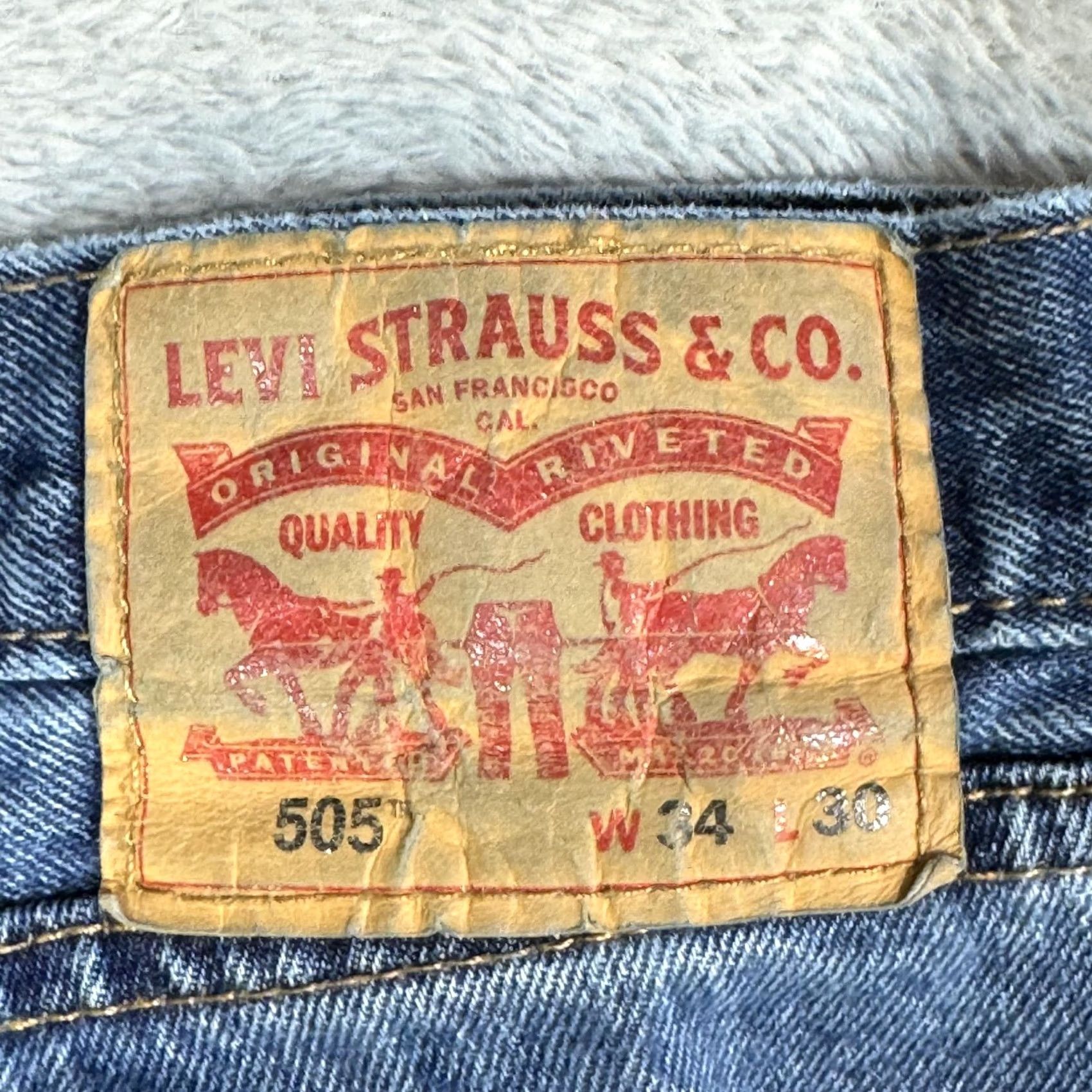 Levi's Levi’s 505 Jeans Men 34x30 Blue Regular Fit Straight Leg Denim Classic Zip Fly Regular Men’s Jeans Blue Straight Leg 34x30 Levi’s 505 Size US 34 / EU 50 - 3 Thumbnail