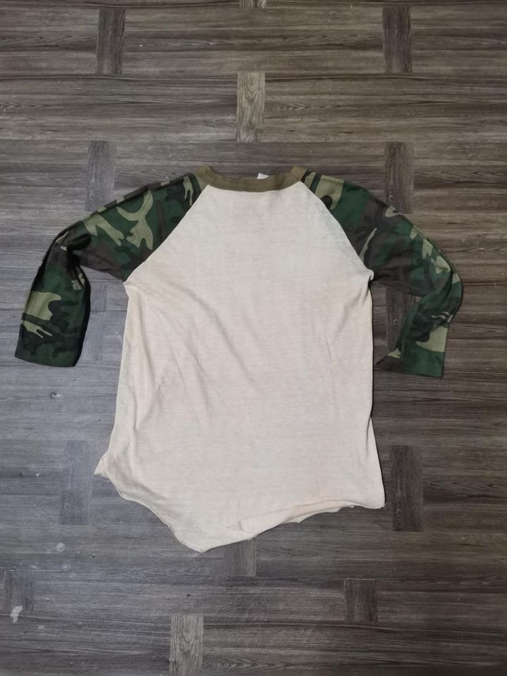 Other VINTAGE CAMO 80S RAGLAN UNBRAND TAG Size US S / EU 44-46 / 1 - 3 Thumbnail