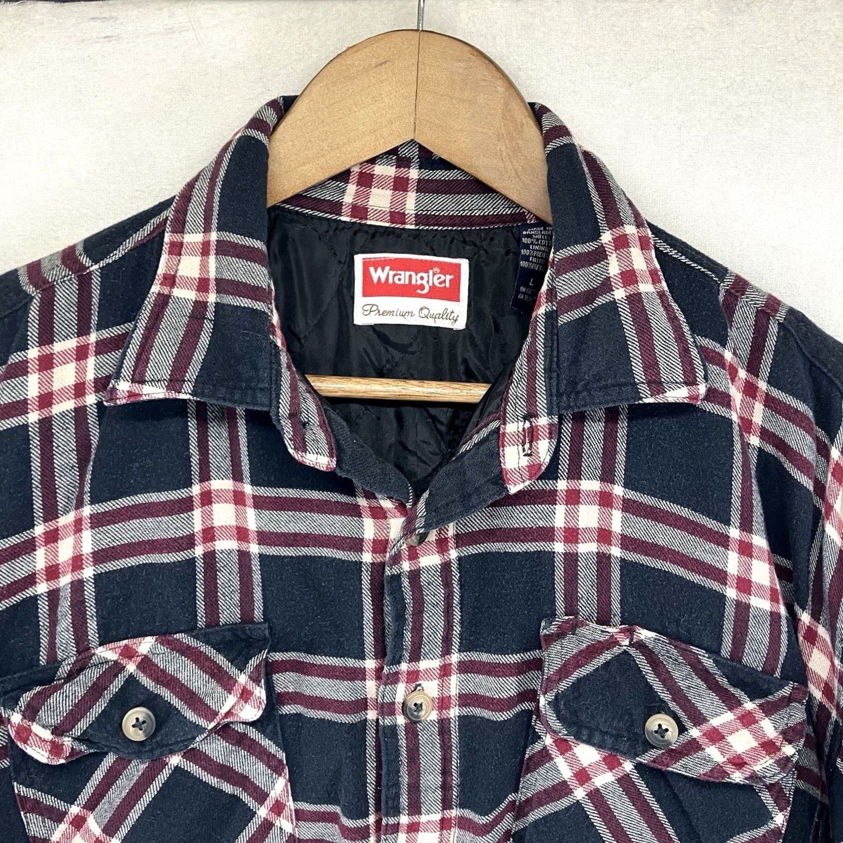 Wrangler VINTAGE Wrangler Mens Shacket Plaid Flannel Quilt Lined Shirt Jacket 90s Grunge Large Side Pocket Black Cotton Button-Up Outdoors Mens Regular L Size US L / EU 52-54 / 3 - 5 Thumbnail