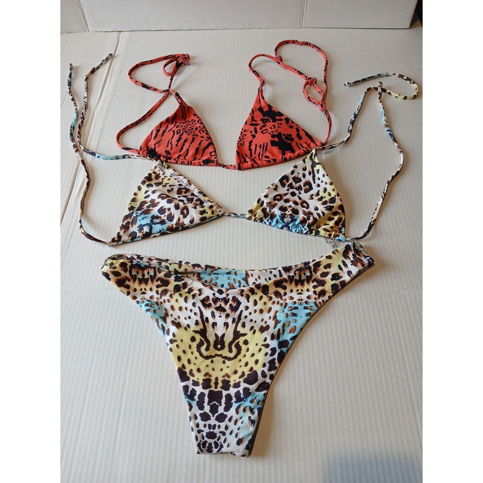 Shein SHEIN (Medium) 2 Piece Swim Suit with Extra Multicolor Top Size ONE SIZE - 4 Thumbnail