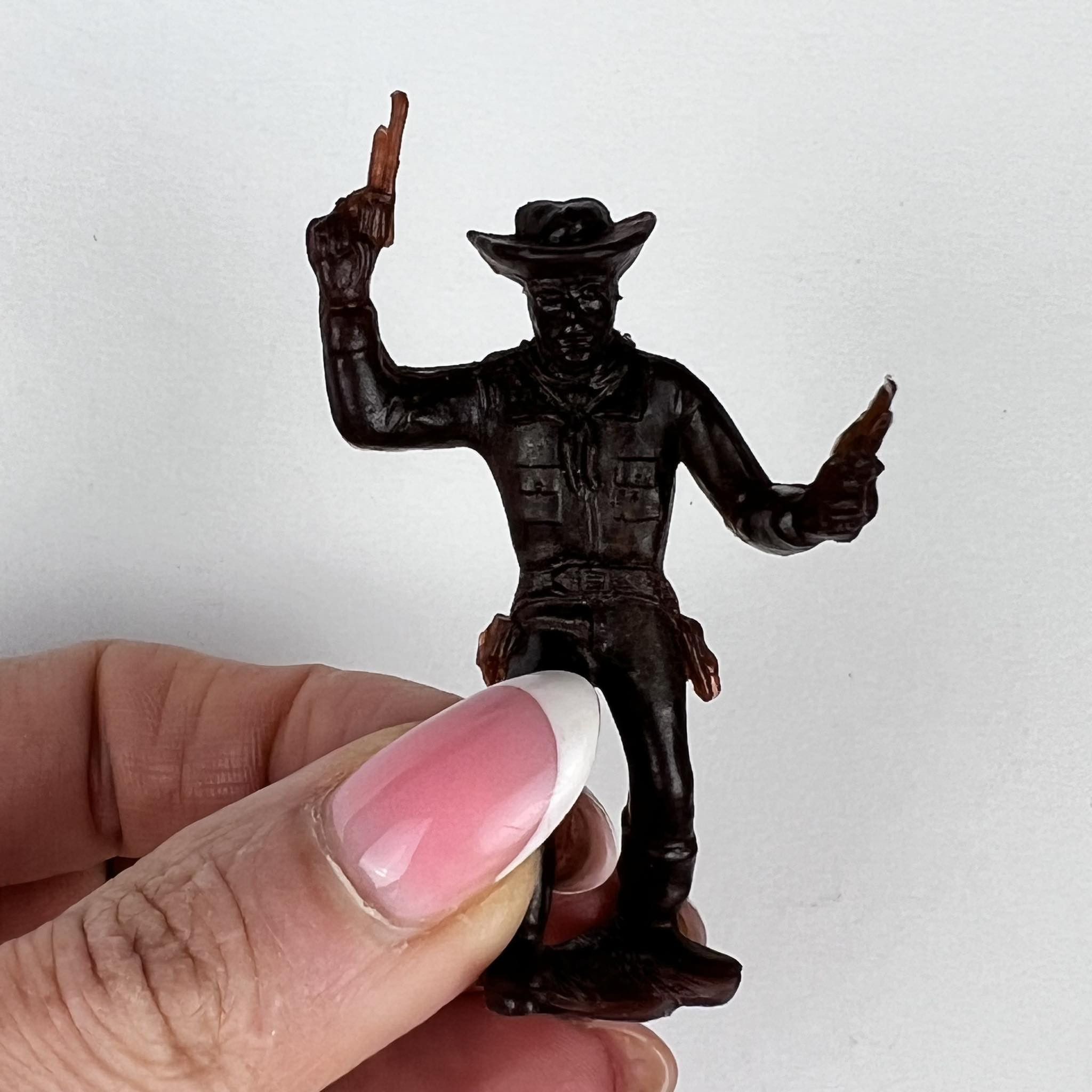 Vintage Vintage Soviet Plastic Set of 6 Soldiers Cowboys Signed Size ONE SIZE - 4 Thumbnail