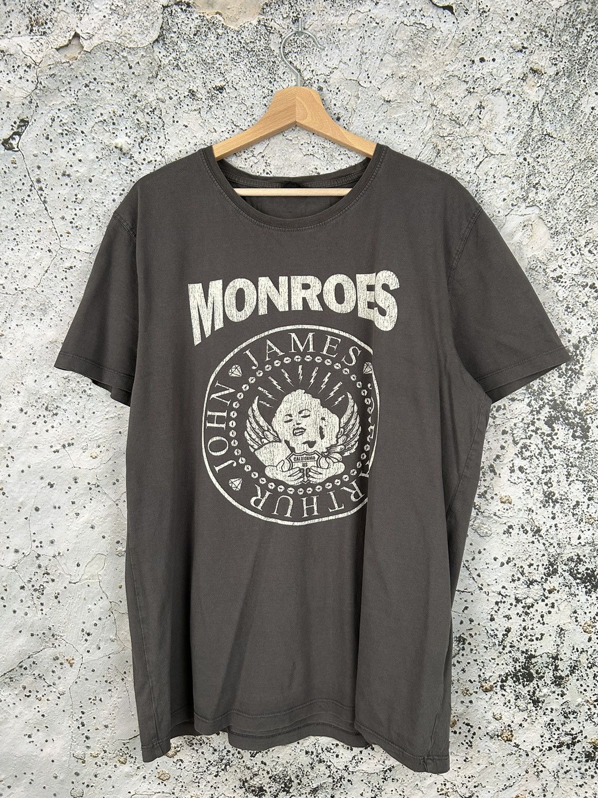 Band Tees Vintage Monroes Ramones Rock Band Tee Punk Alternative Size US XL / EU 56 / 4 - 1 Thumbnail