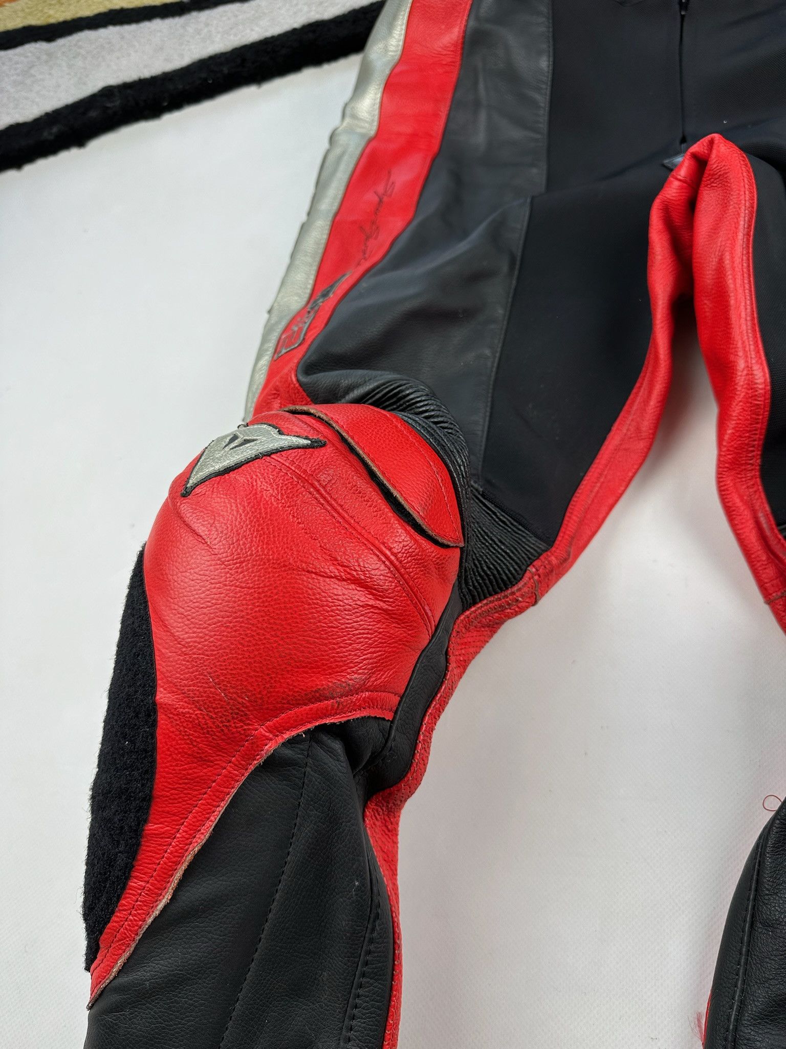 Dainese Dainese Leather Suit Superbike Jacket & Pants Size US L / EU 52-54 / 3 - 6 Thumbnail