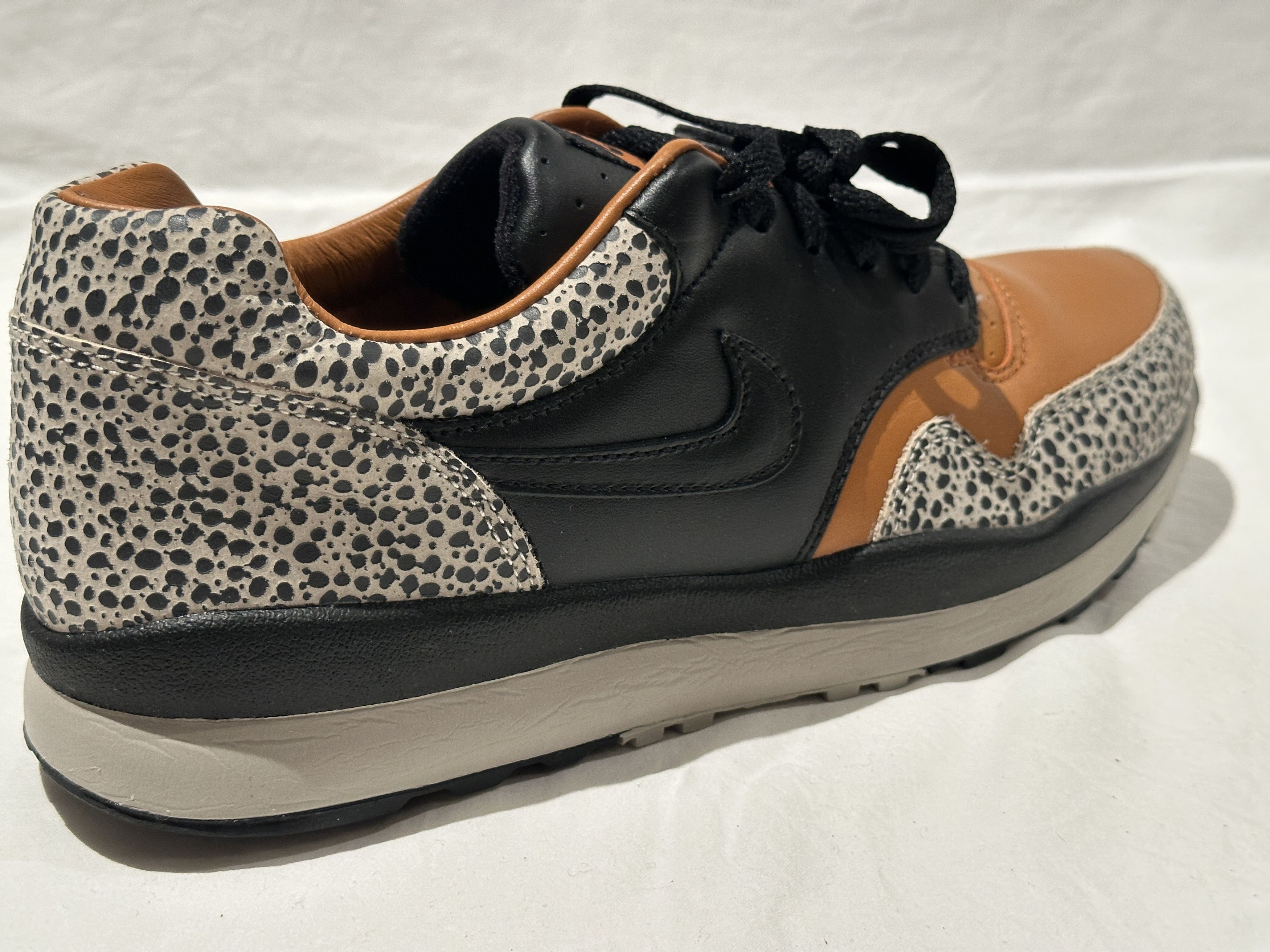 Nike BRAND NEW NIKE AIR SAFARI 1987 25th ANNIVERSARY SZ\10.5 Size US 10.5 / EU 43-44 - 6 Thumbnail