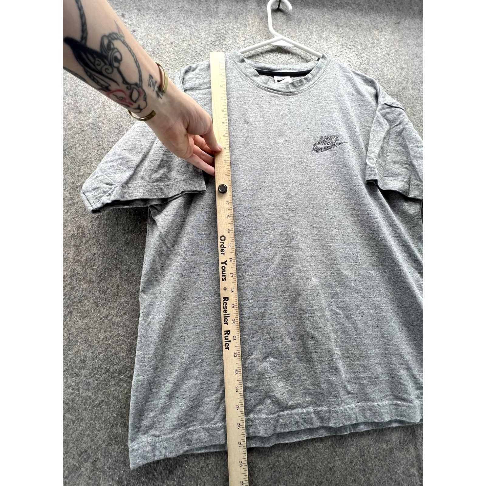 Nike Nike Shirt Mens M Gray Swoosh Logo Crewneck Tee Athletic Casual Soft Size US M / EU 48-50 / 2 - 2 Thumbnail
