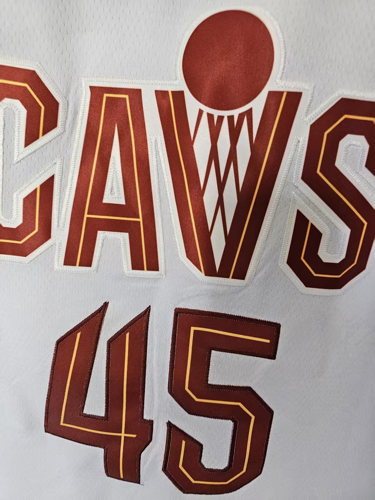 NBA Cavaliers #45 Donovan Mitchell Jersey White Size US XL / EU 56 / 4 - 3 Thumbnail