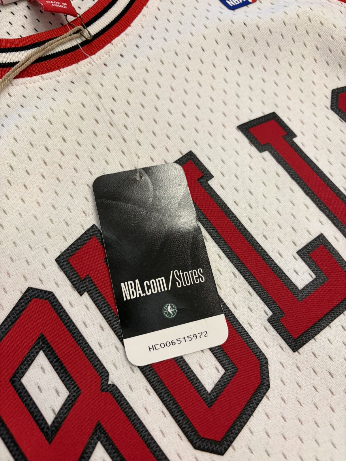 Mitchell & Ness Mitchell & Ness x Hardwood Classics Bulls S. Pippen Jersey Size US M / EU 48-50 / 2 - 9 Thumbnail