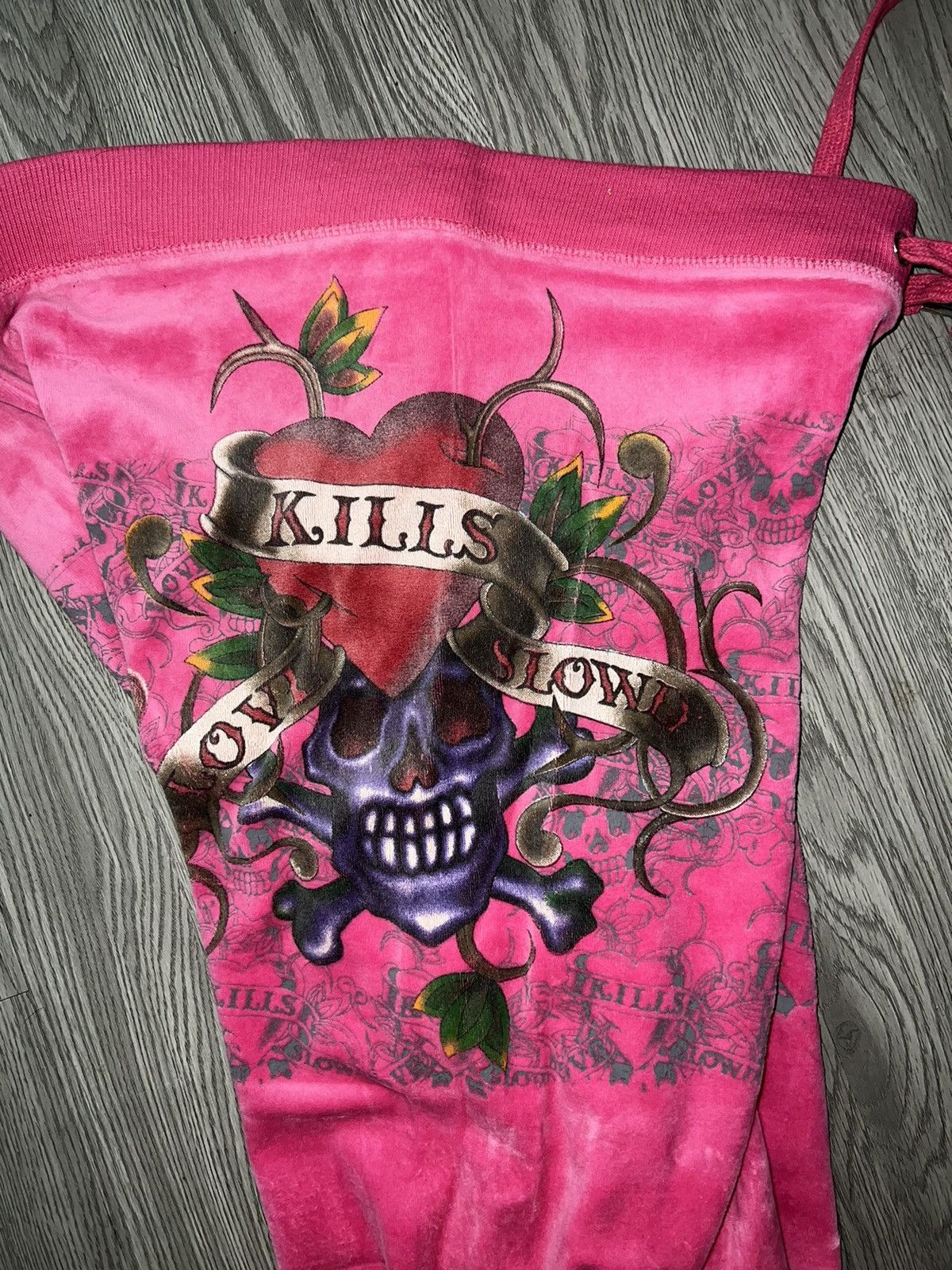 Ed Hardy Ed Hardy velvet skull sweatpants 💗☠️ Size 28" / US 6 / IT 42 - 8 Thumbnail