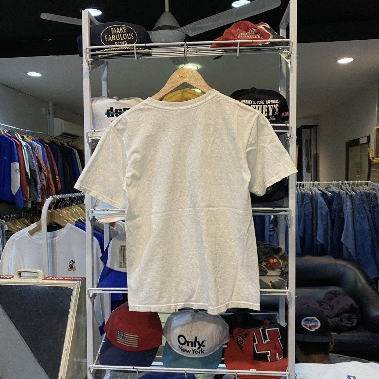Grateful Dead RARE 🔥 OG VON DUTCH GD LV MONOGRAM RIP OFF BAND T SHIRT Size US S / EU 44-46 / 1 - 2 Thumbnail