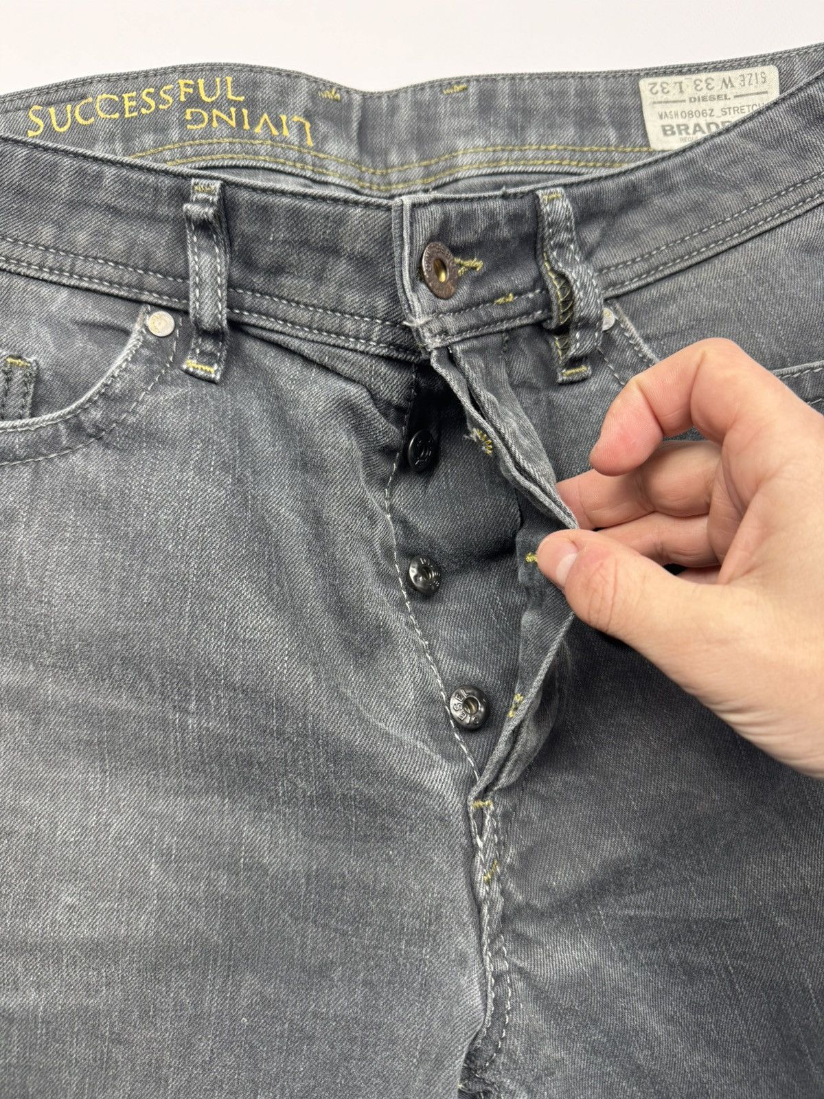 Diesel Vintage Diesel Braddom Washed Straight Fit Men's Jeans Size US 33 - 13 Thumbnail