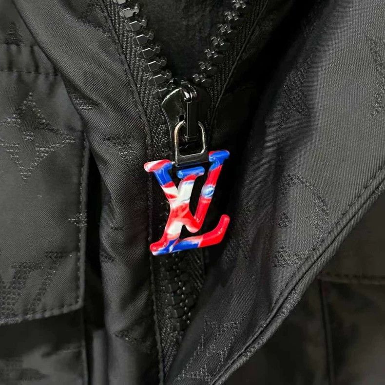 Louis Vuitton Louis Vuitton NBA co-branded full print assault jacket Size US M / EU 48-50 / 2 - 4 Thumbnail