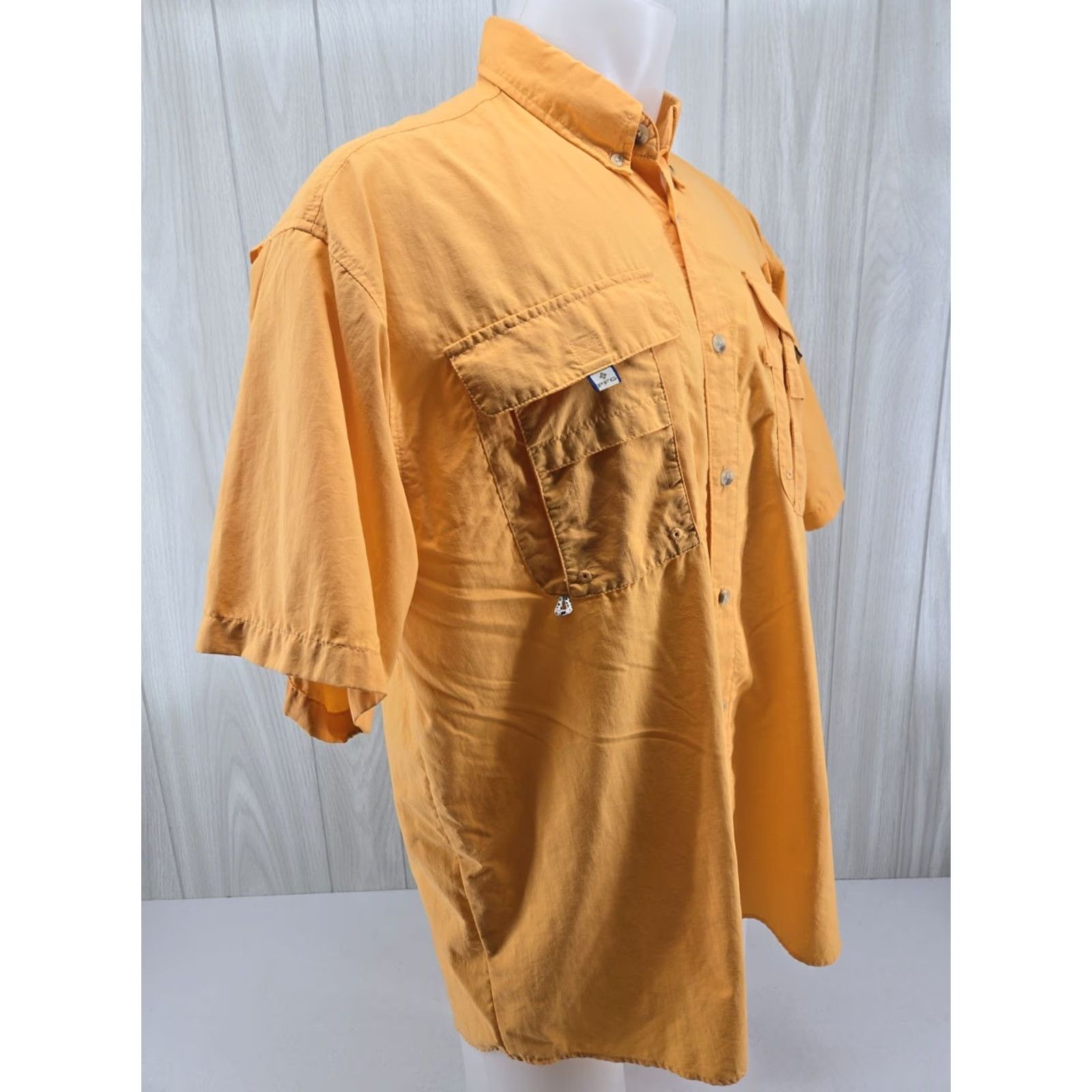 Vintage VINTAGE Columbia PFG Omni-Shade Orange Button-Down Shirt Large Men Short Sleeve Collared Button-Up Shirt Size US L / EU 52-54 / 3 - 6 Thumbnail