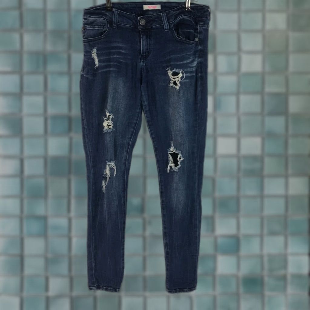Vintage Refuge Jeans Women Distressed Regular Fit Flat Front Straight Leg Blue Size 8 32" Waist 30" Inseam Size 30" / US 8 / IT 44 - 1 Thumbnail