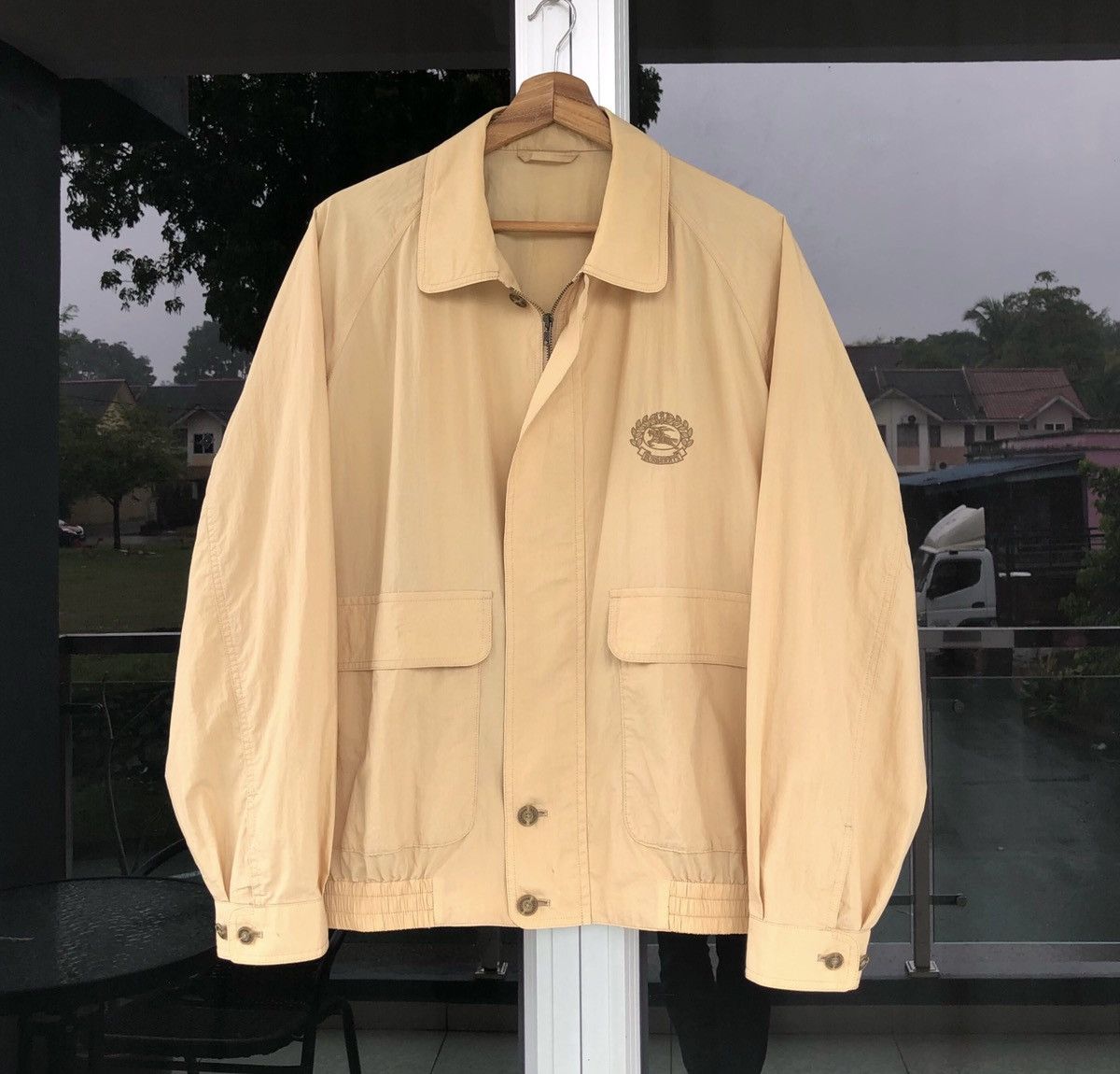 Burberry Vintage Burberrys Embroidered Logo Light Zipper Jacket Size US M / EU 48-50 / 2 - 8 Thumbnail