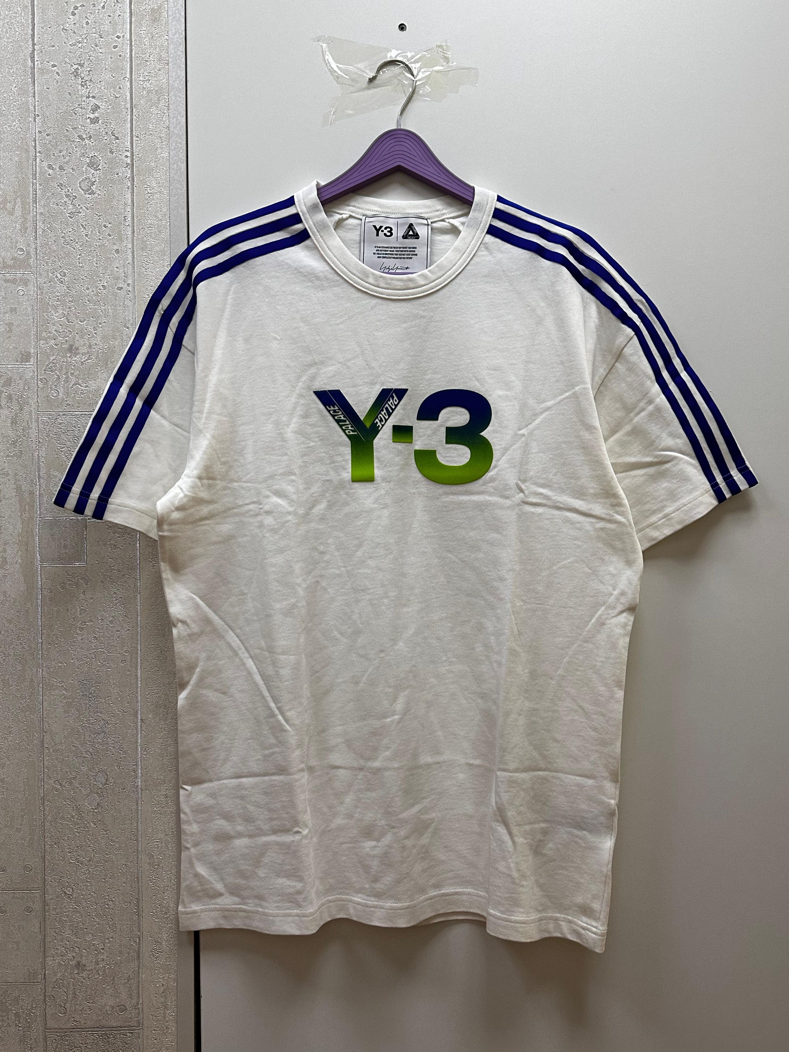 image of Y 3 Cc000013 Palace T-Shirt In White, Men's (Size 2XS)