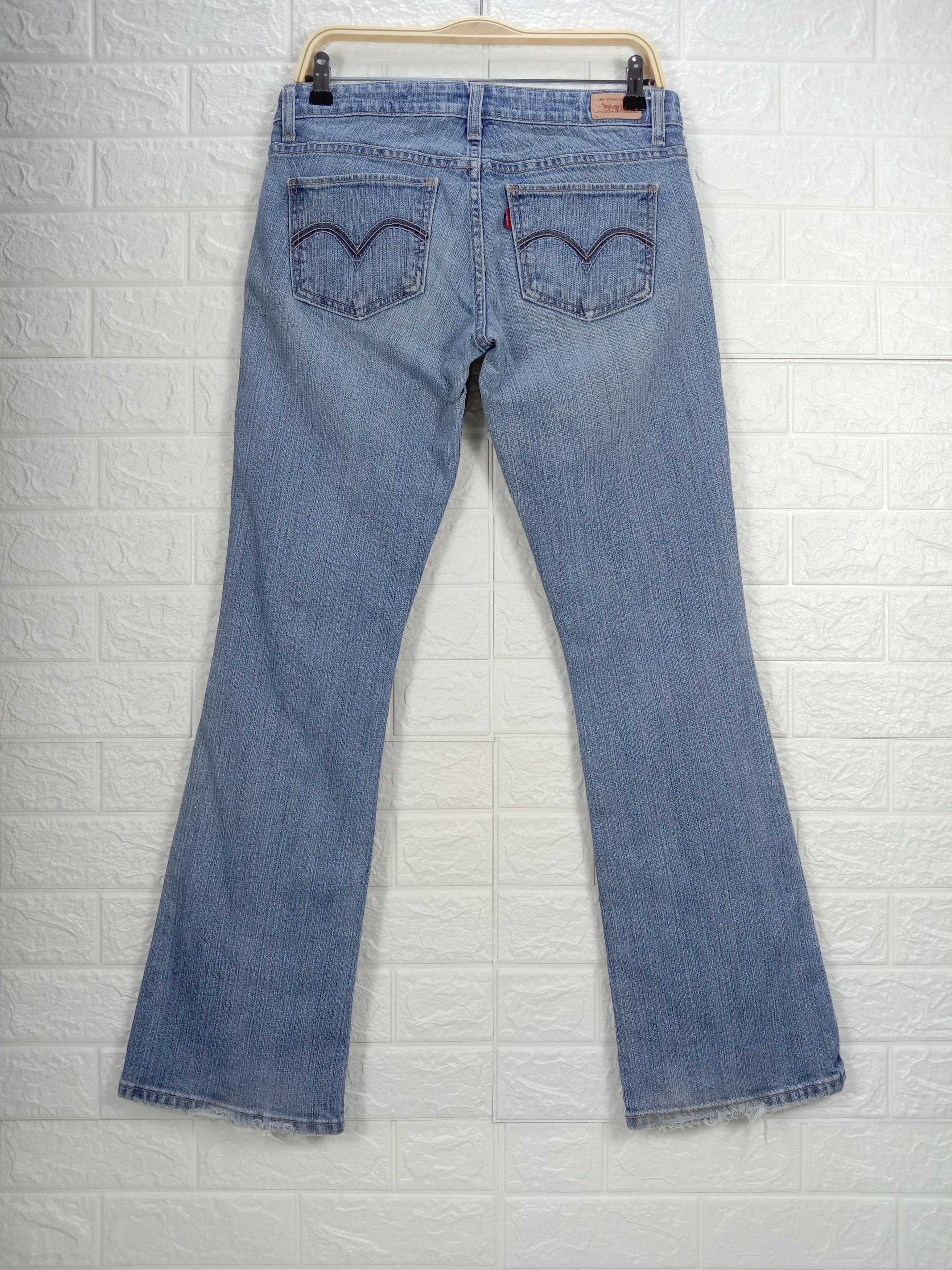 Levi's Vintage Levi's 524 Flare Jeans Faded Blue Denim Size 31" - 5 Thumbnail